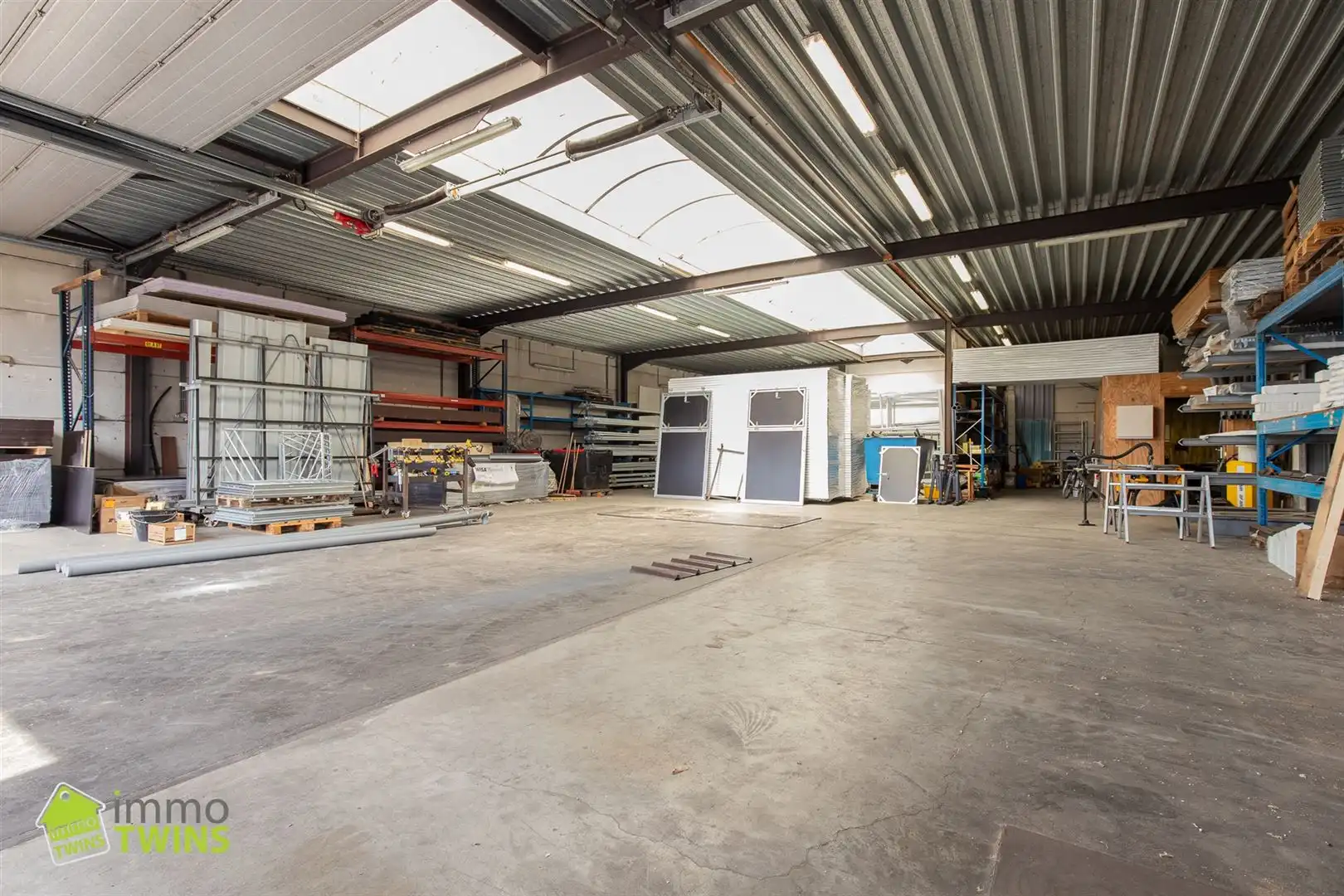 Magazijn + buitenruimte op toplocatie (splitsing mogelijk) foto 5