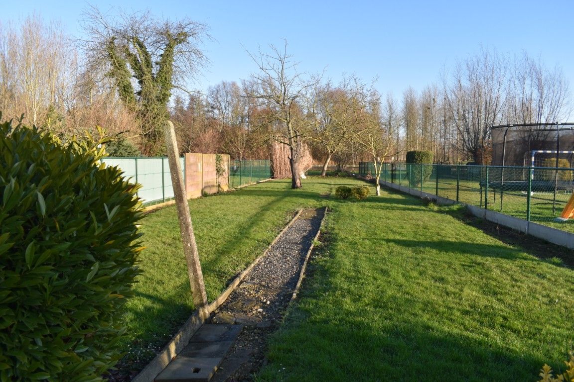 Halfopen bebouwing met werkhuis en prachtig uitzicht in Wellen foto 23