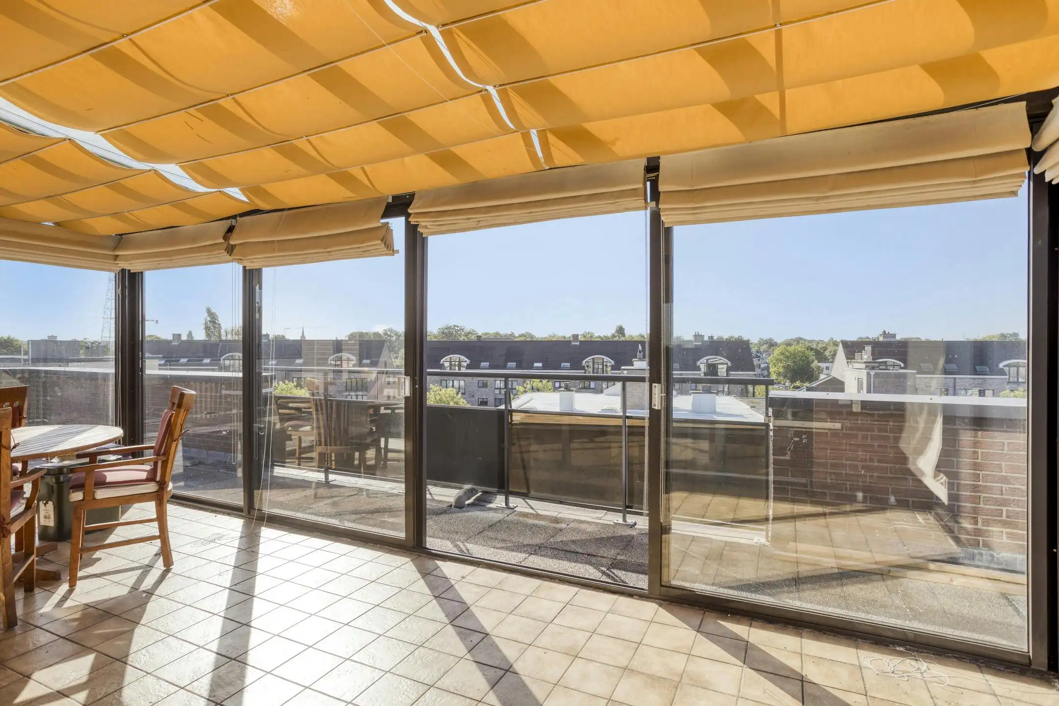 Uniek dakappartement met ruim terras te koop in Schoten foto 16