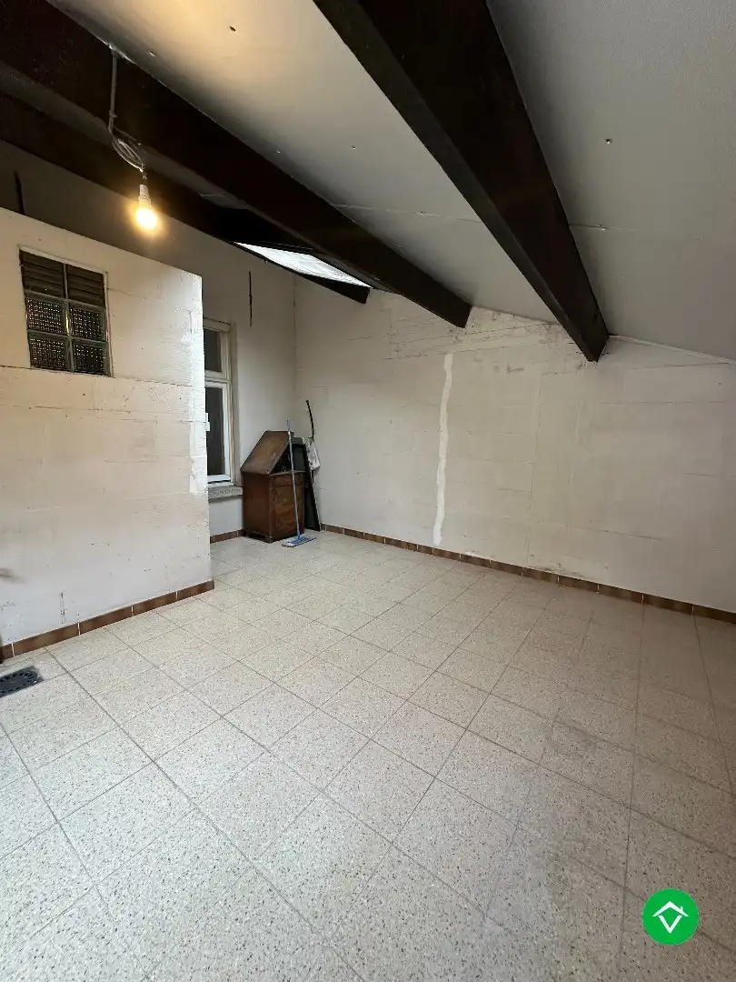 Charmante woning met tuin en garage in Werken. foto 18