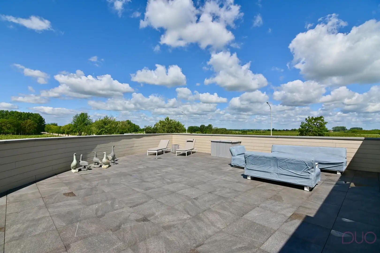 Handelspand op commerciële locatie met  luxueuze penthouse tussen de boomgaarden foto 42