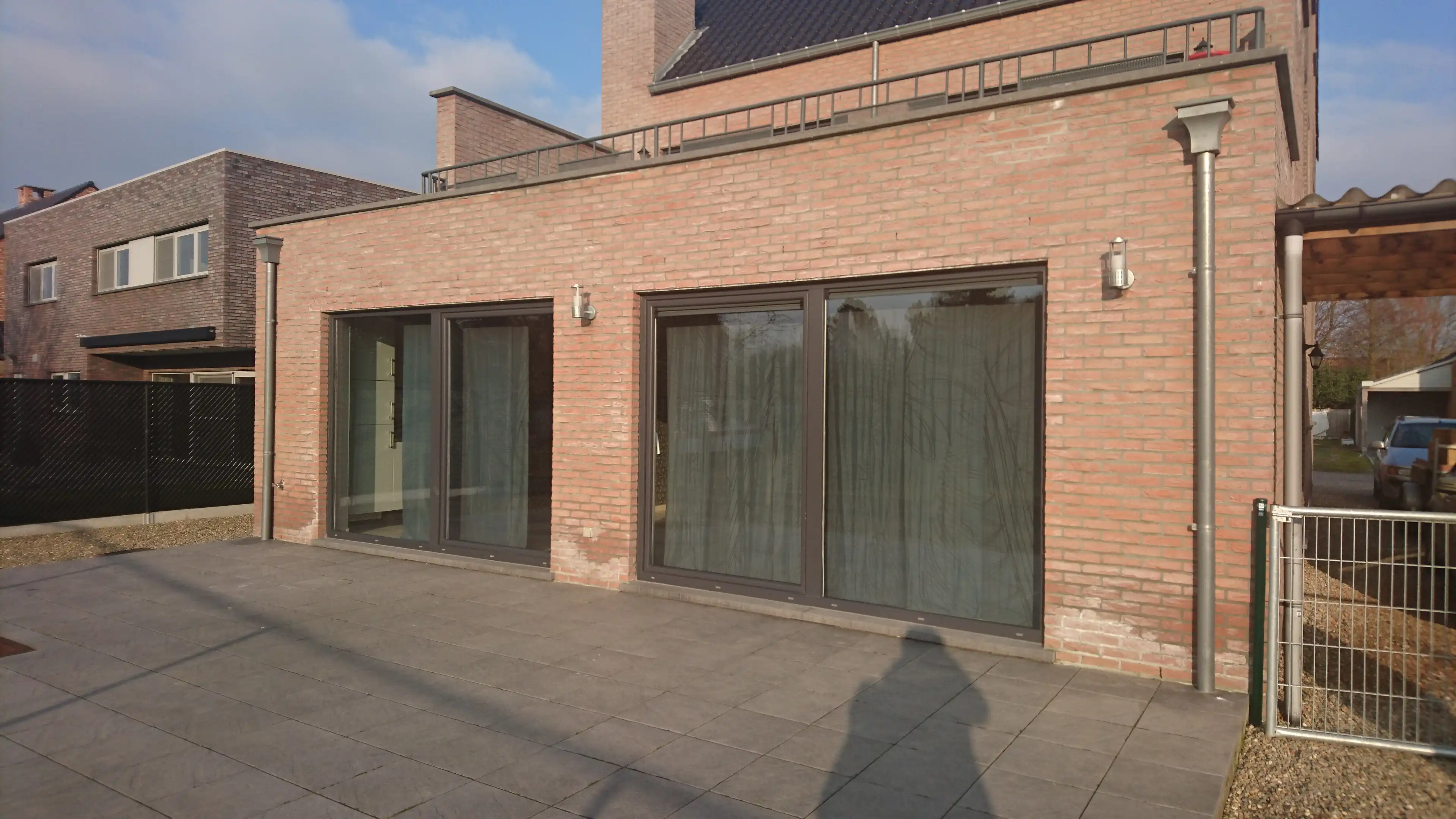Prachtig residentieel gelijkvloers appartement te huur foto 3