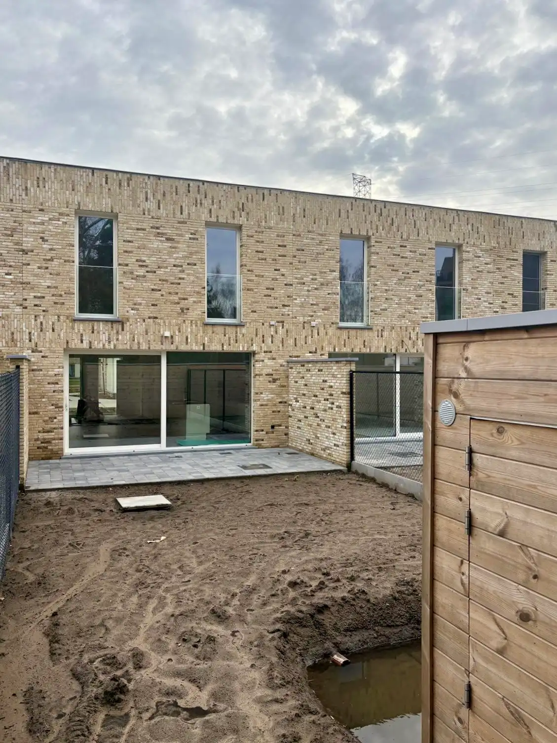 Nieuwbouwwoning in een levendige buurt dichtbij Gent foto 18