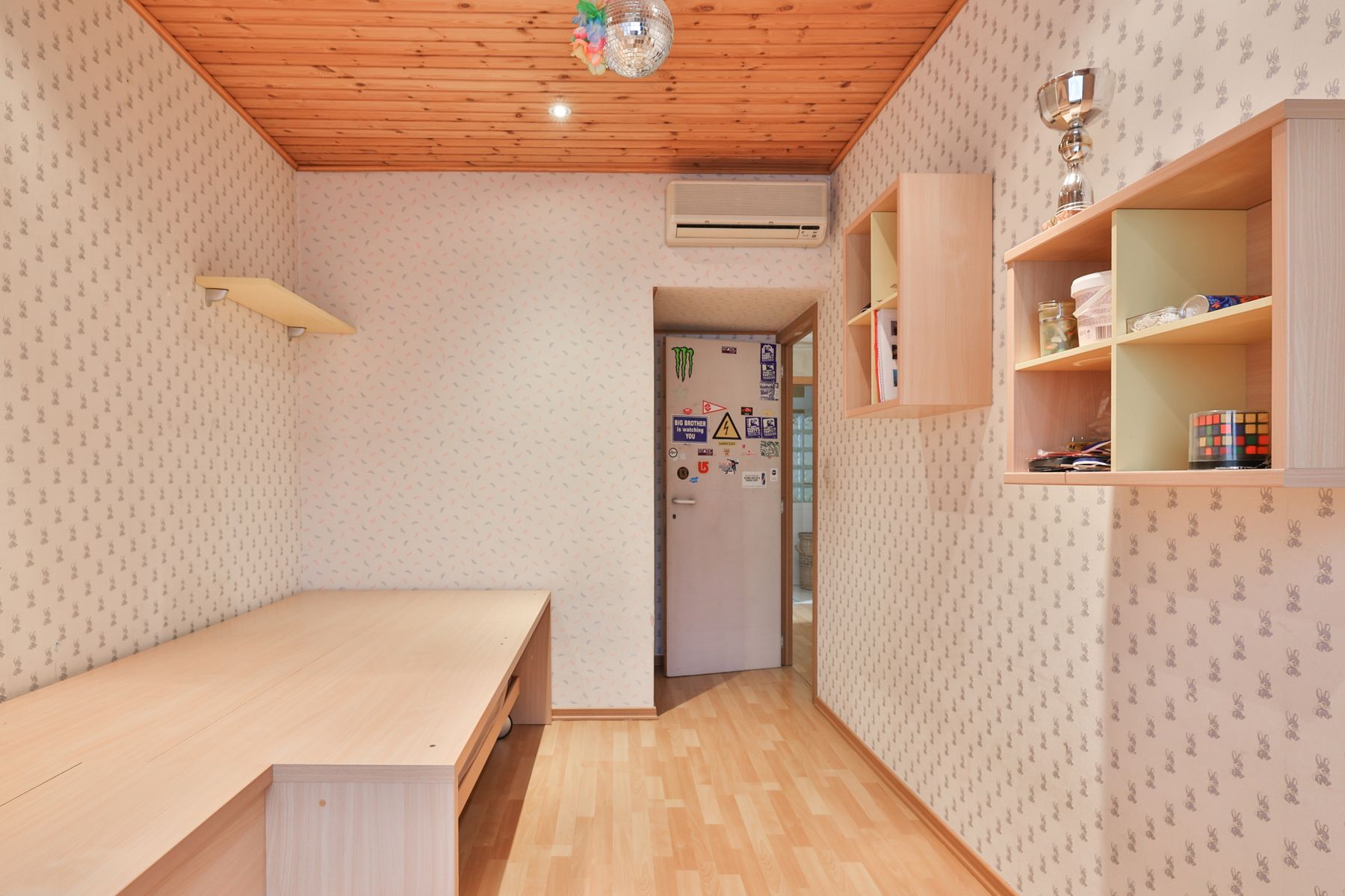 Veelzijdige meergezinswoning met massa’s potentieel foto 18