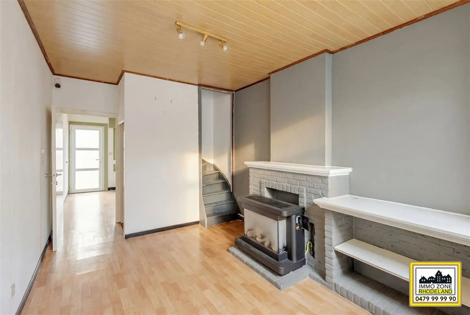 Toffe en uiterst centraal gelegen starterswoning  foto 11