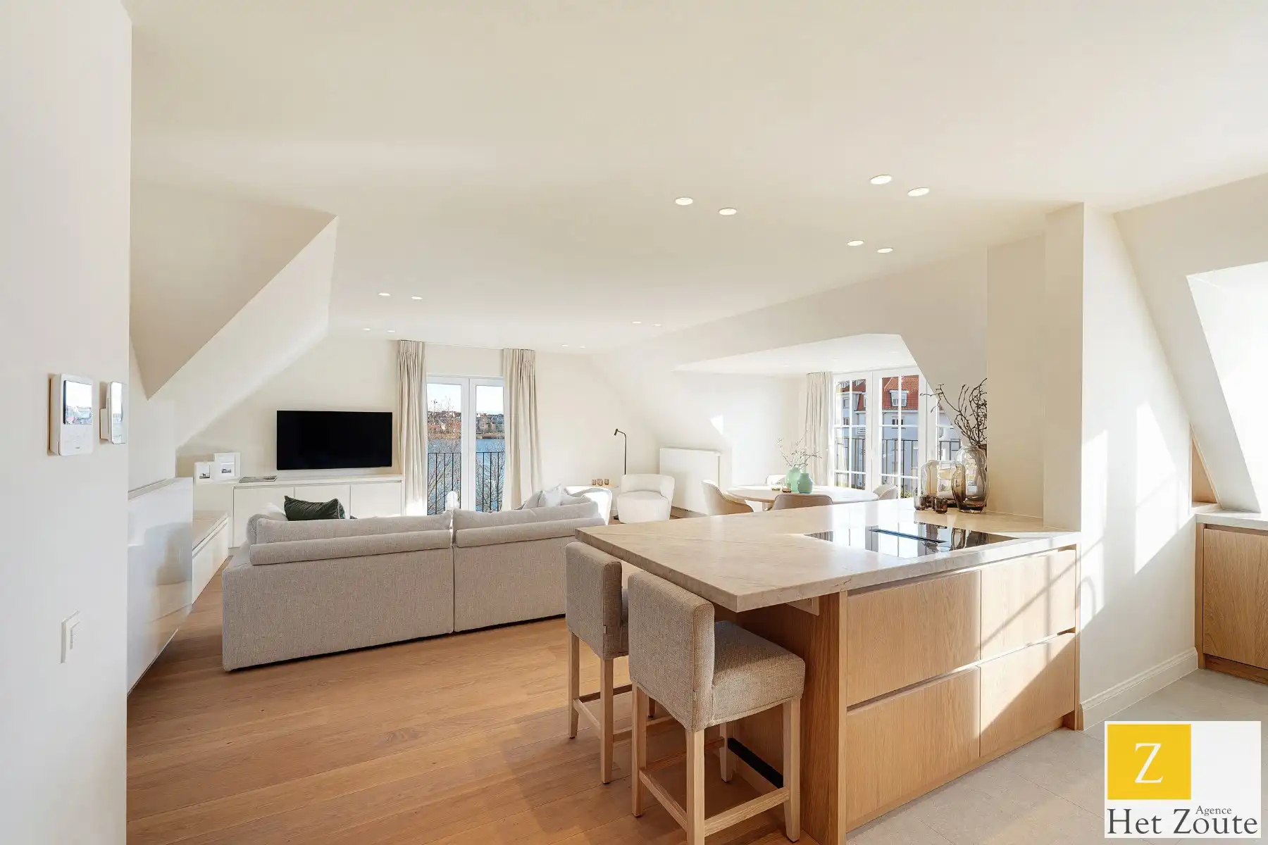 Gezellig appartement met zicht op het Zegemeer te Knokke foto 7