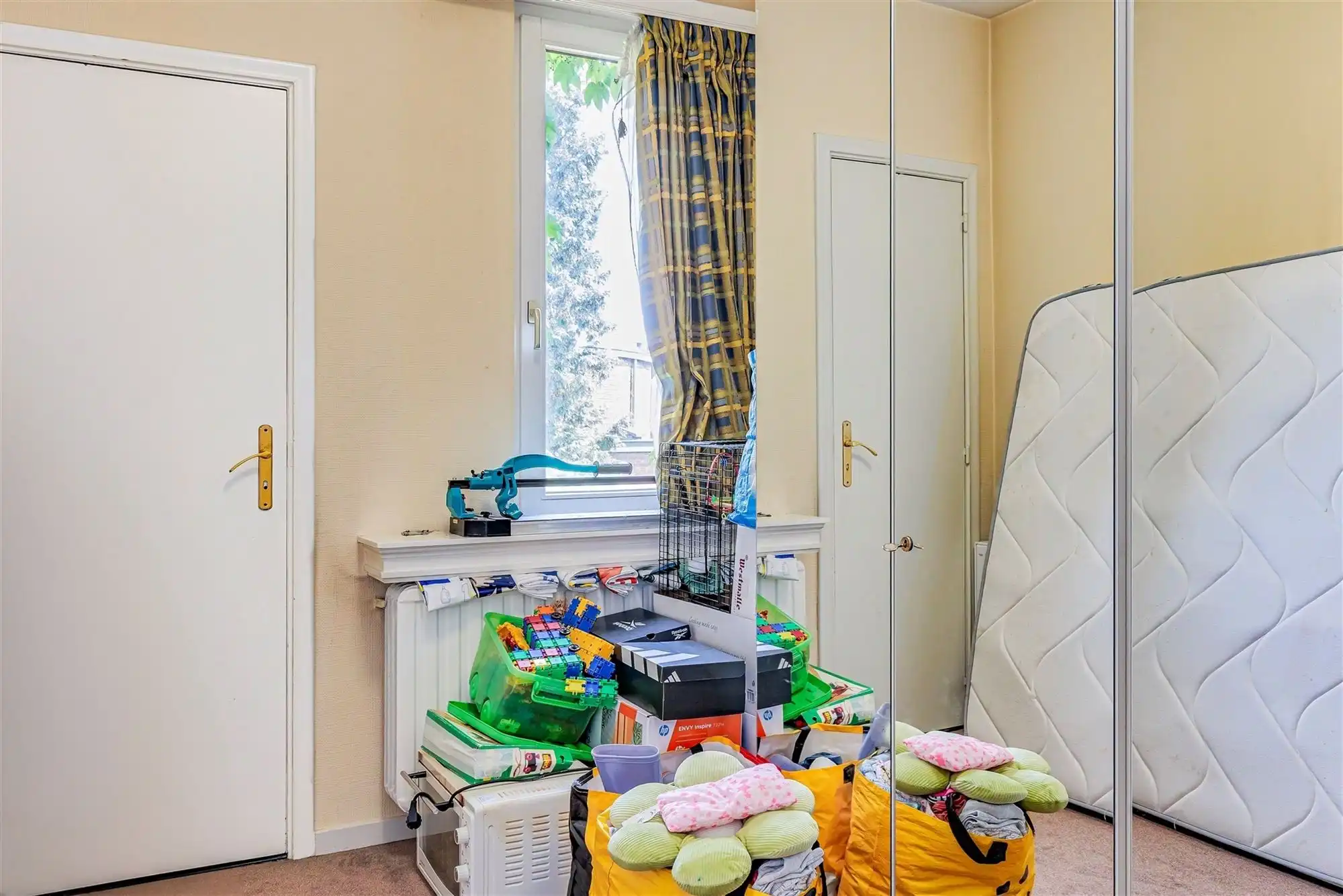 Ruim 3-slaapkamerappartement in topwijk te Berchem foto 10