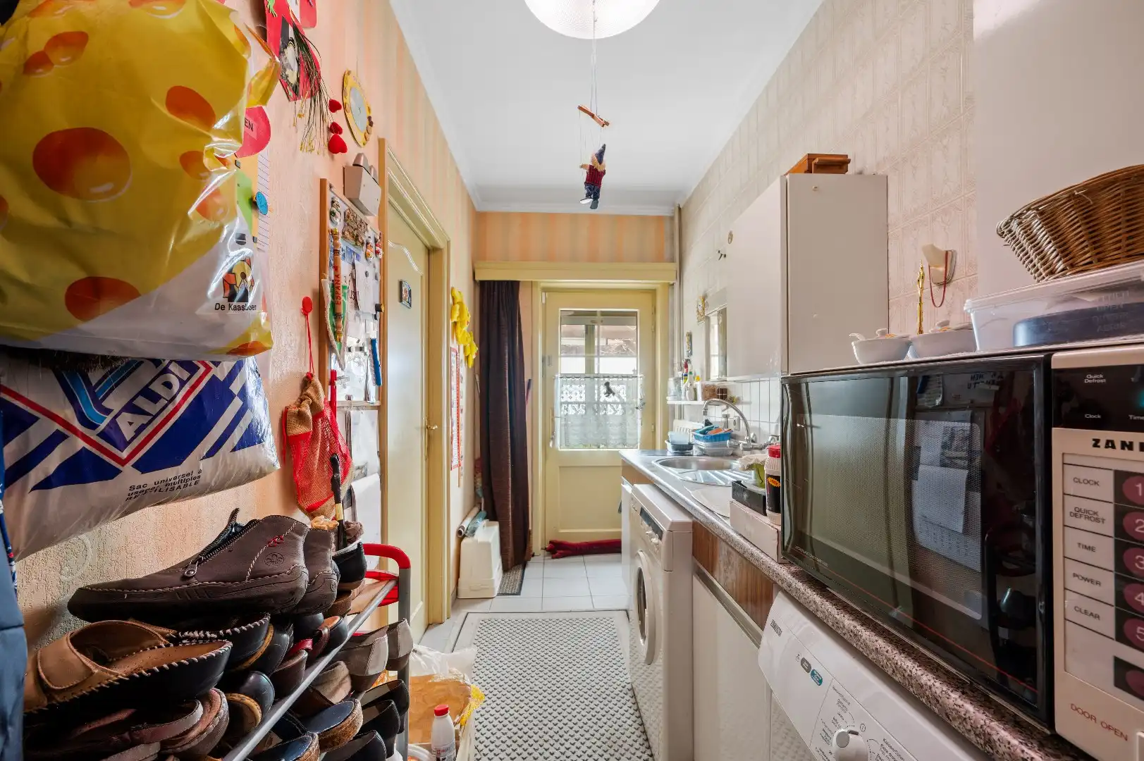 Veelzijdige villa met extra woonunit in het rustige Kumtich foto 22