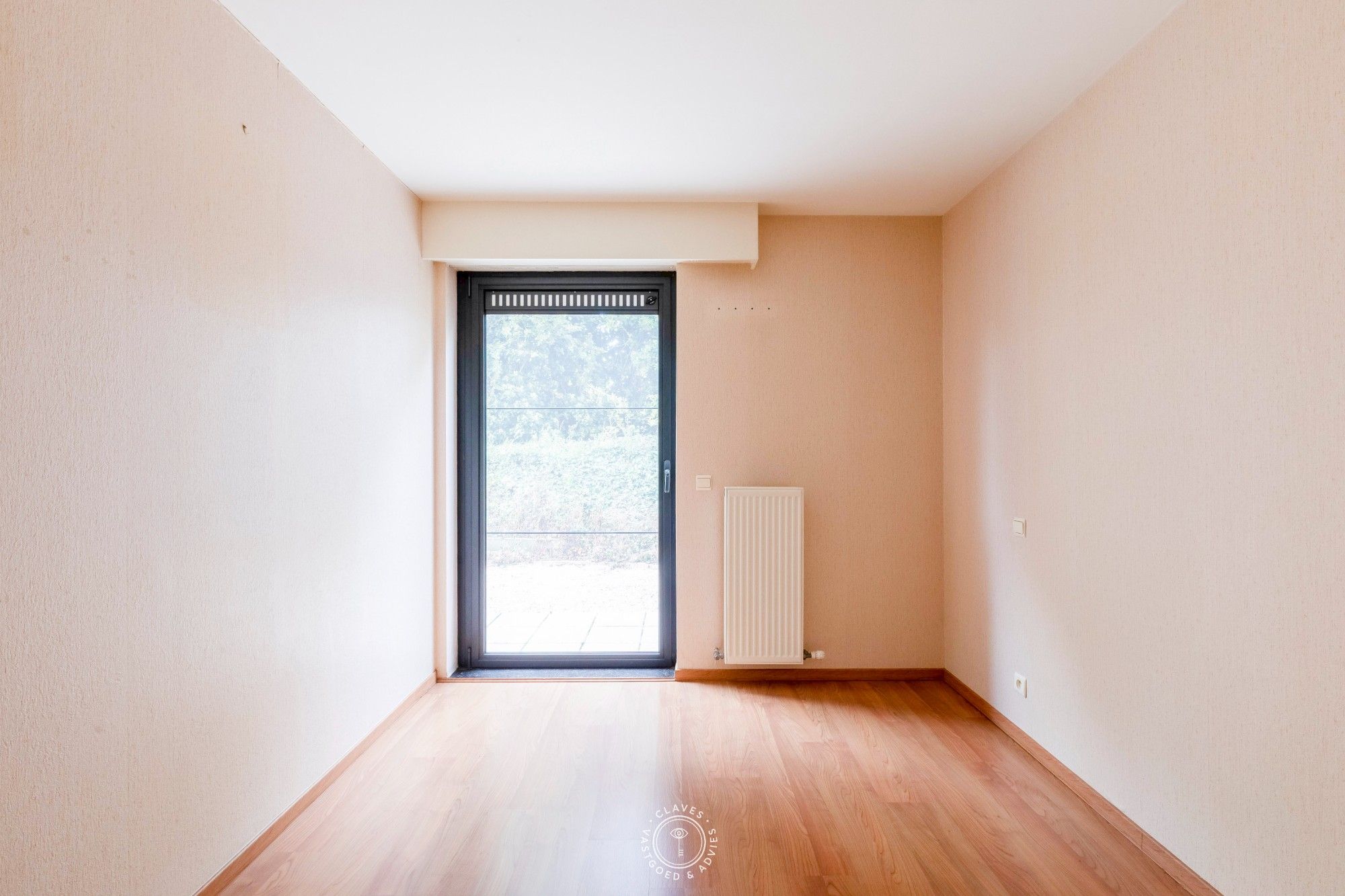 Ruim gelijkvloers appartement met drie slaapkamers foto 15