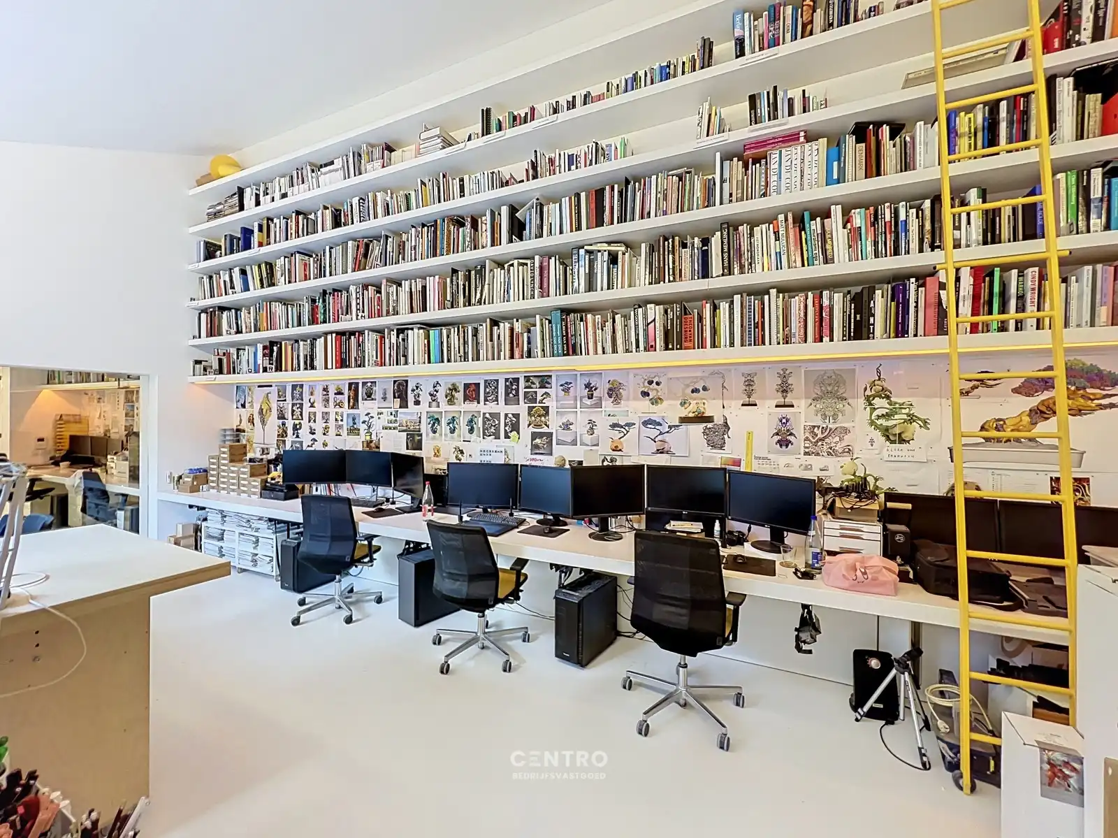 Ruimtelijk magazijn met toonzaal, kantoor en woonst te Lichtervelde, ideaal voor wonen én werken op een perceel van 1.002m²! foto 14