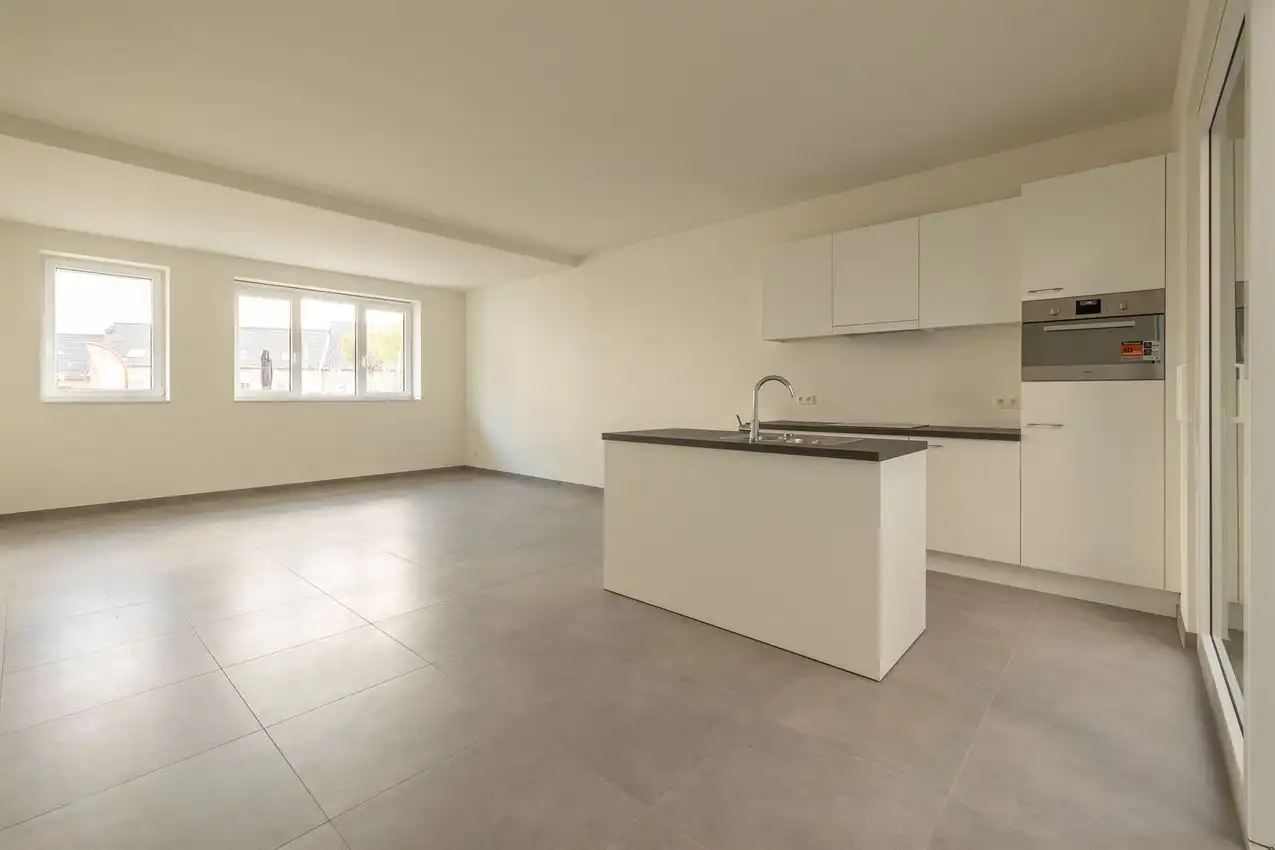 Nieuwbouwappartement met 1 slpk, autostaanplaats en terras foto 3