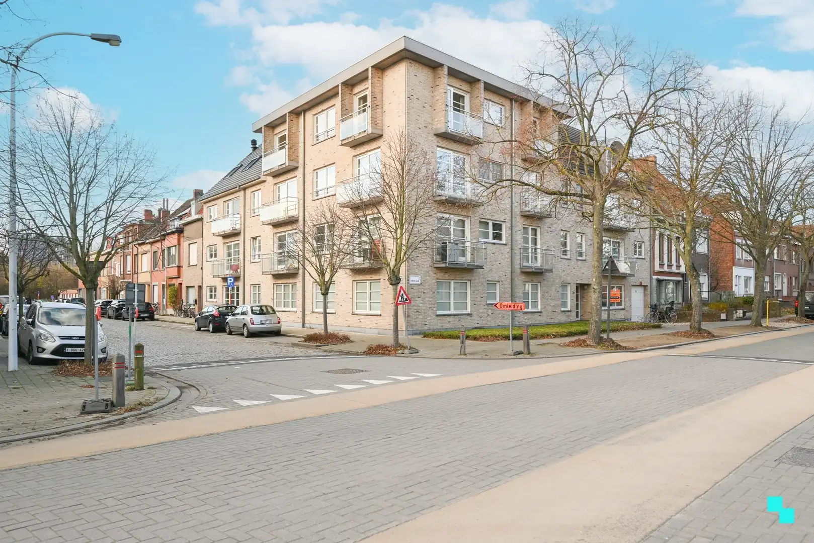 Riant, instapklaar appartement te Kortrijk foto 4
