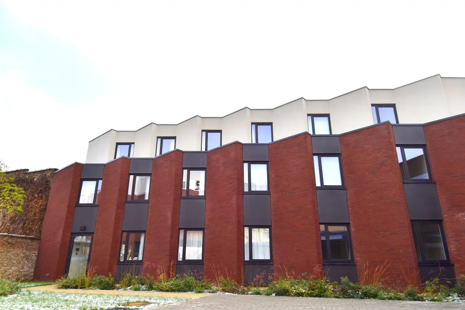 Studentenkamer (25,5 m²) te koop in "Residentie Amand 47" op het Sint-Amandsplein te Kortrijk foto 4