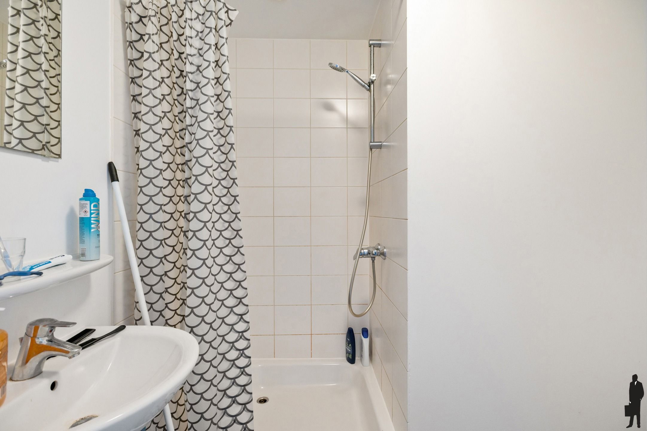 Compacte en lichtrijke studio op toplocatie in Antwerpen foto 8