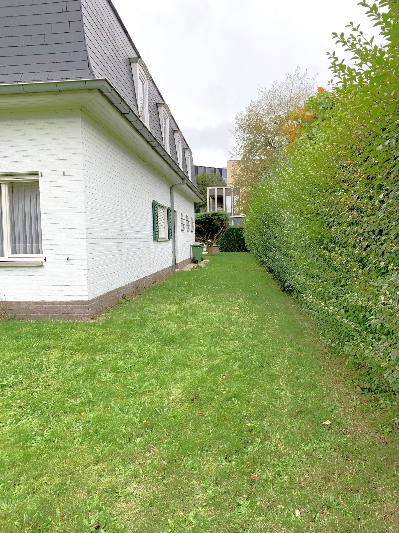 Ruime villa  met zonnige tuin op TOPLIGGING! foto 4