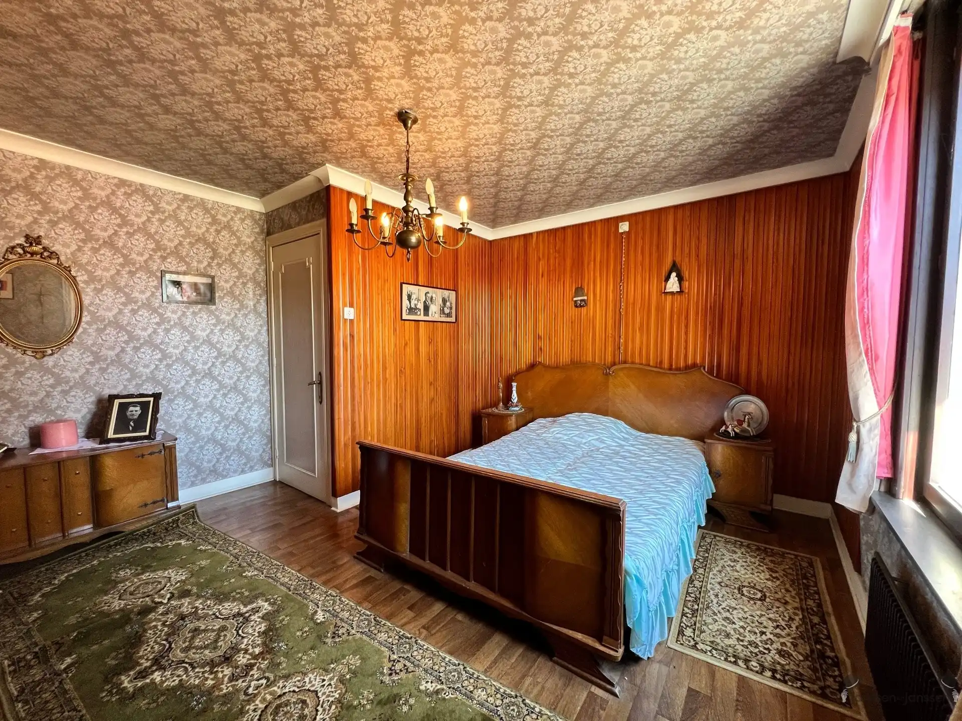 centrumwoning met veel ruimte en garage. foto 32