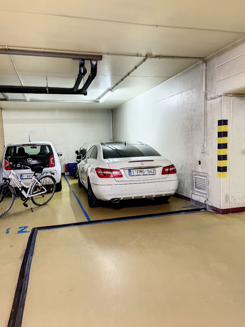 Standplaats in residentiële woonwijk foto 2