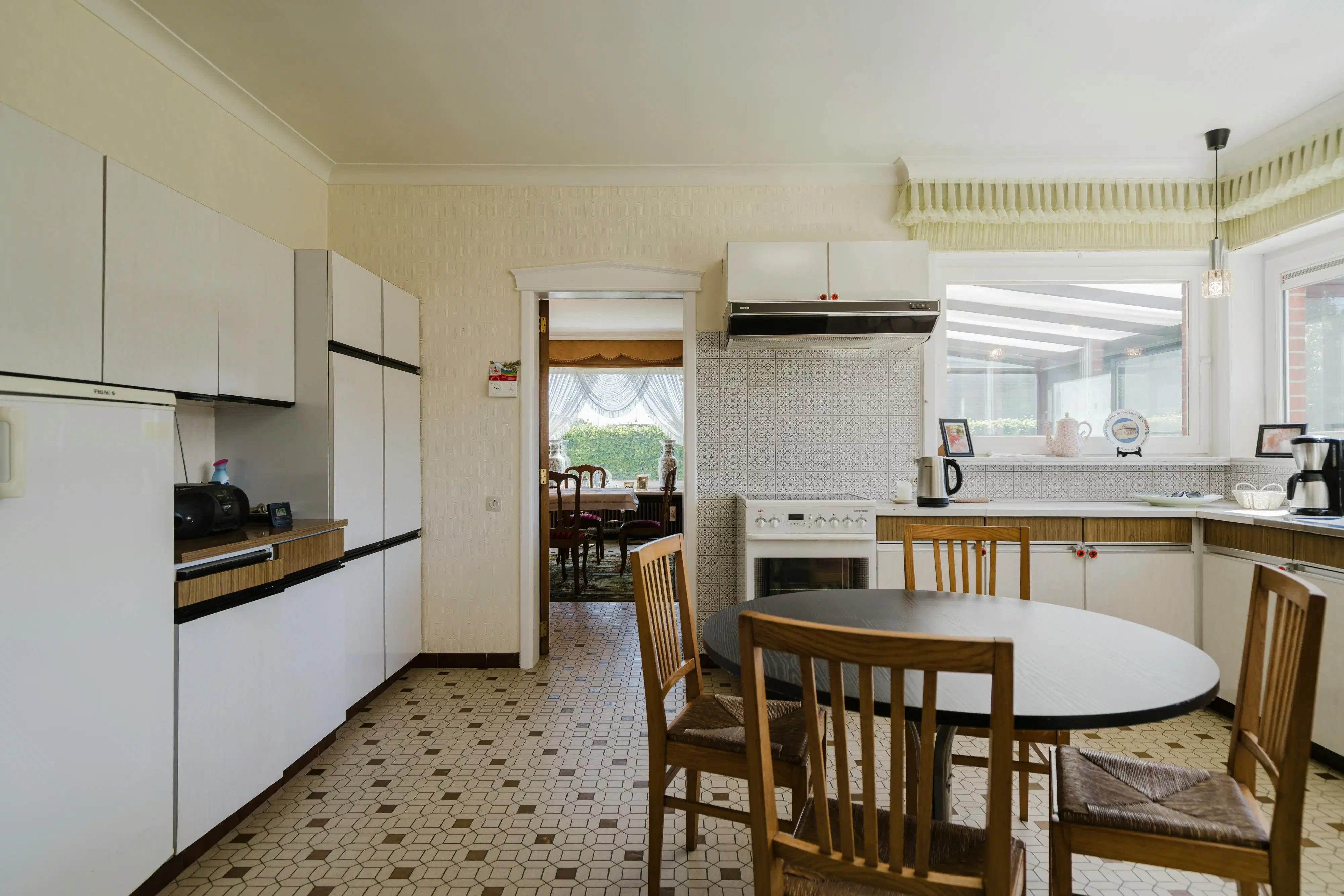 Ruime villa op 1.515 m² met groen verzicht te Otegem foto 7
