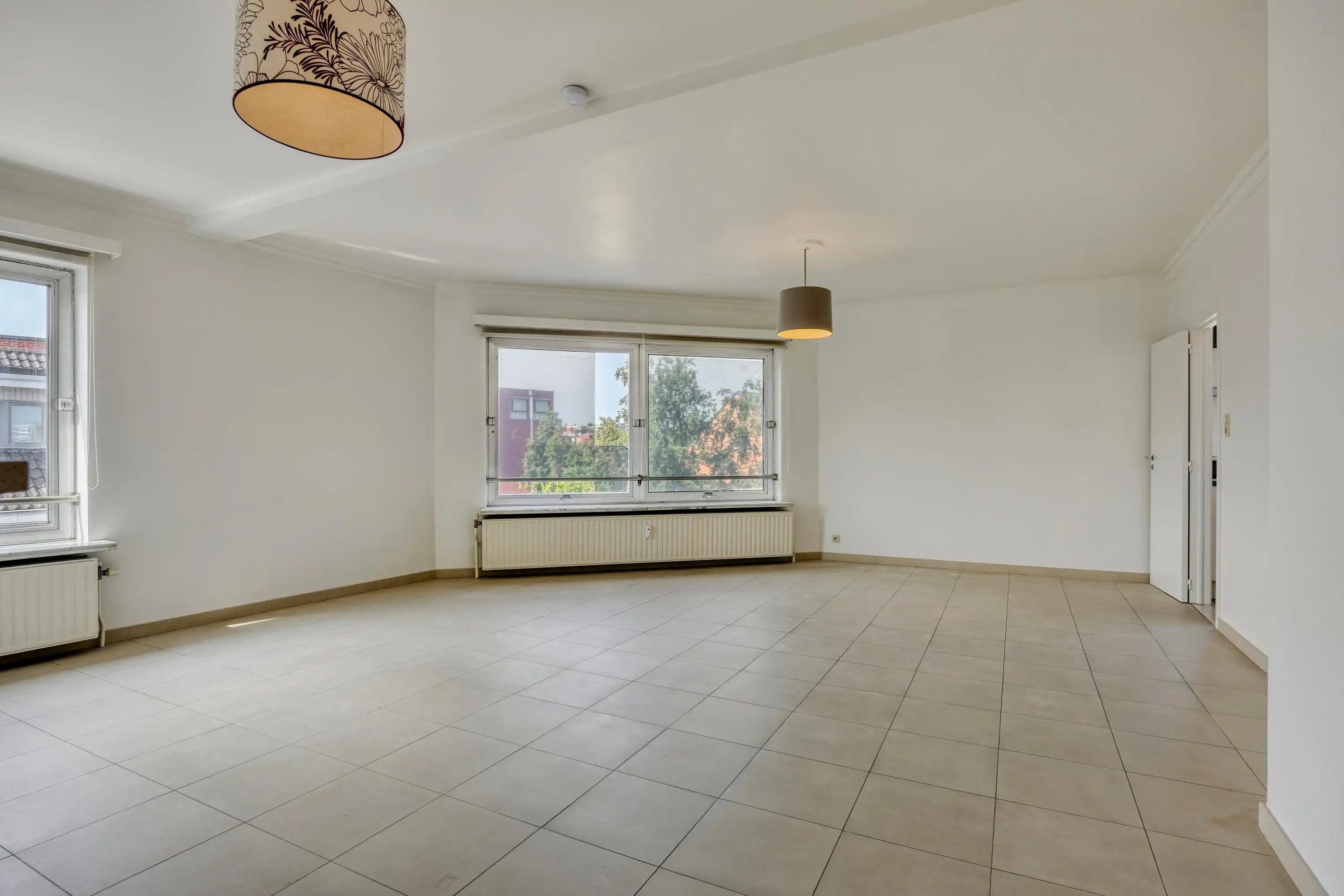 Drie slaapkamer appartement met garagebox en berging in het centrum van Hasselt foto 7