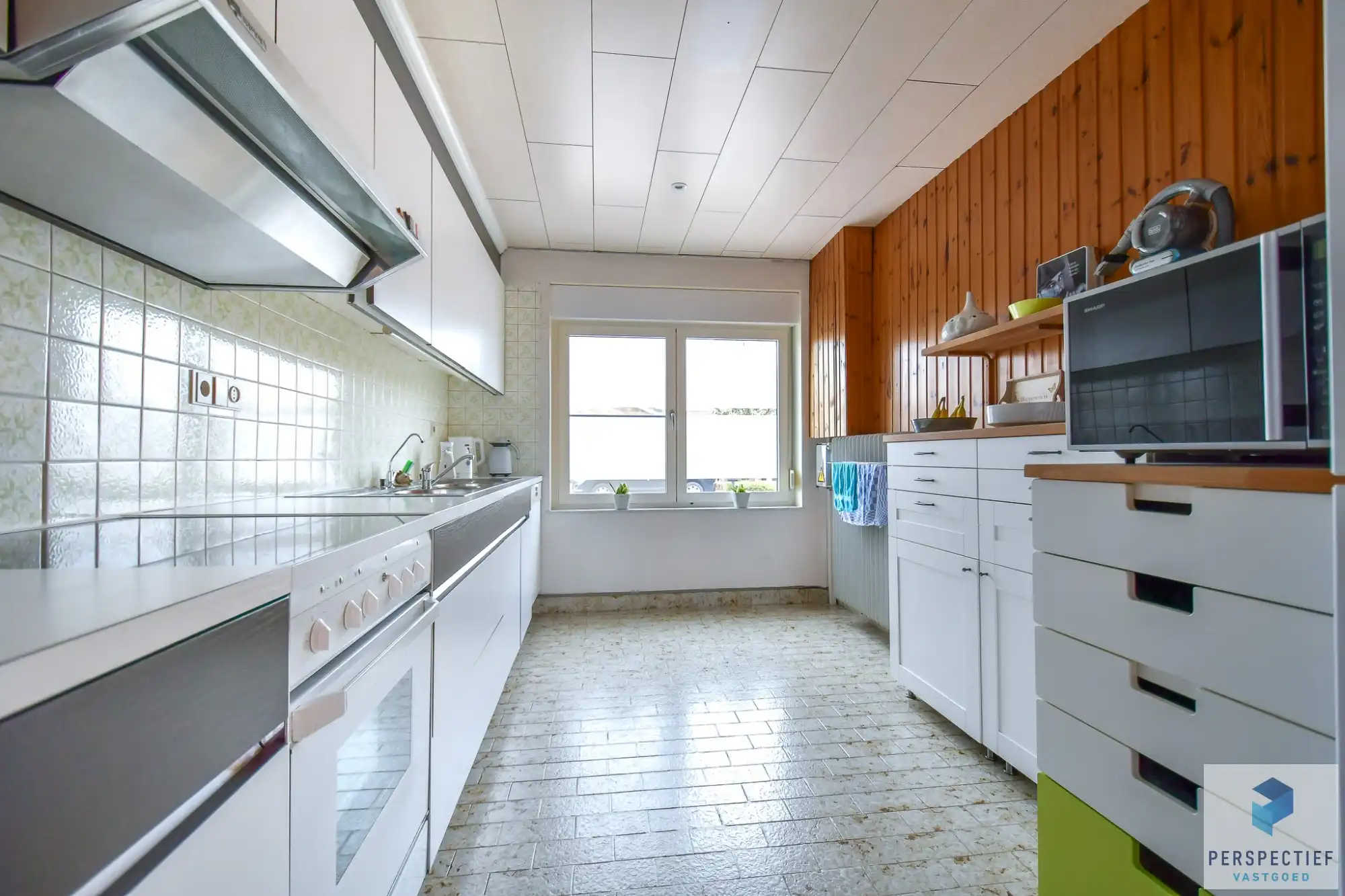 BEZOEKMOMENT ZATERDAG 31/01 VAN 13U TOT 15U | Rustig gelegen ruime halfopen woning met recent bijgebouw/garage op 454m² foto 7