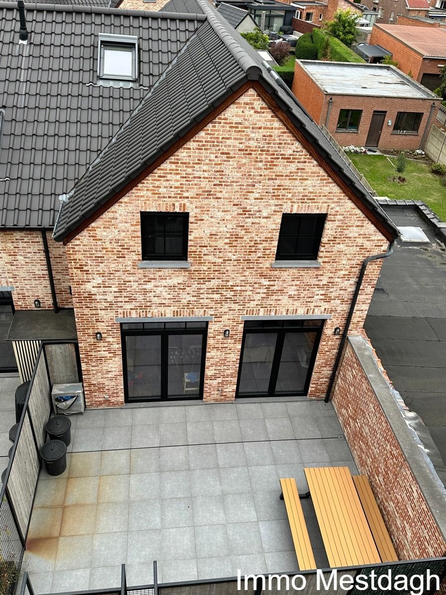Zeer charmante en energiezuinige woning in centrum Diest foto 3