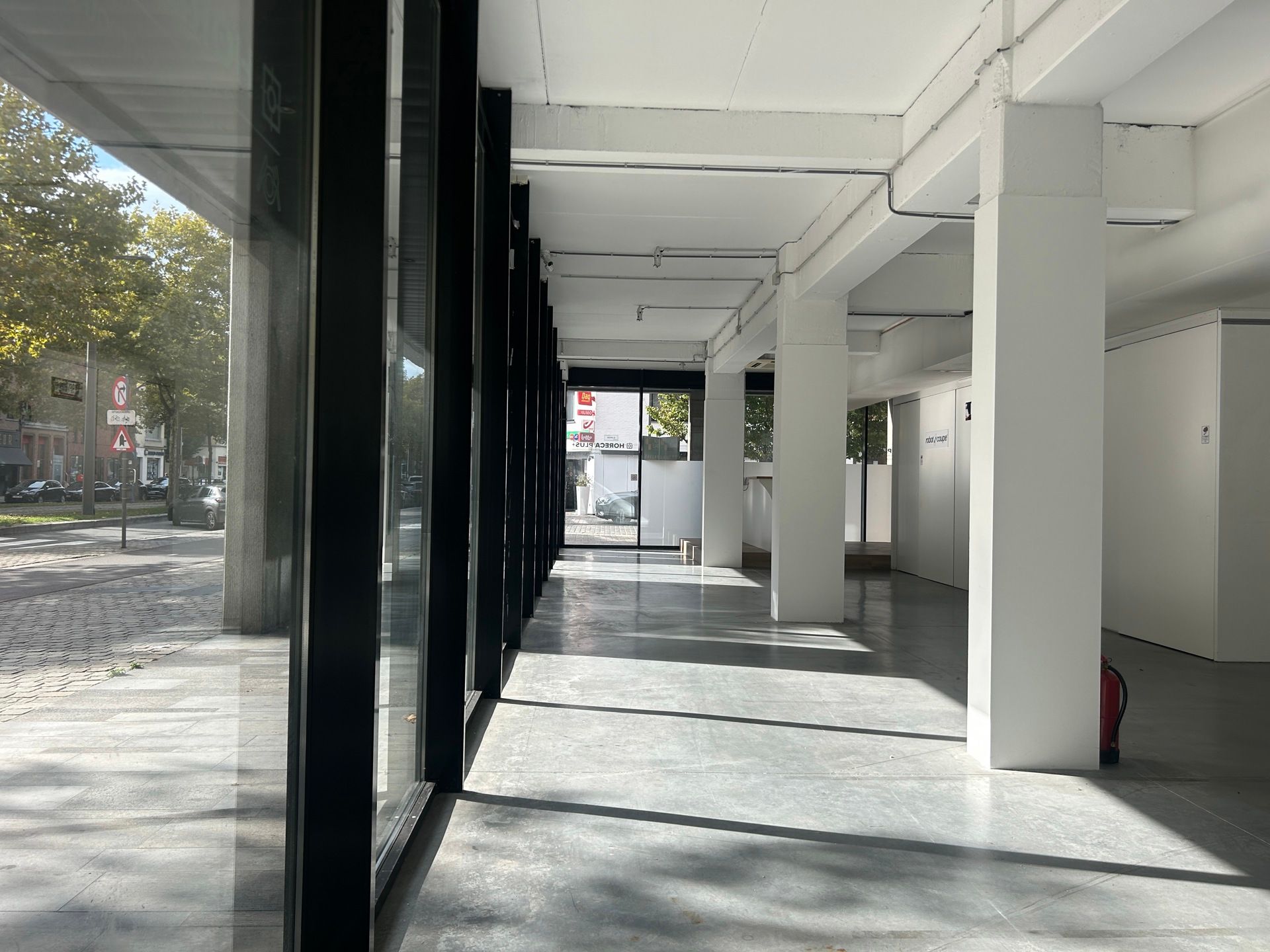 commerciële ruimte ca 203 m² op top zichtlocatie op Eilandje foto 11