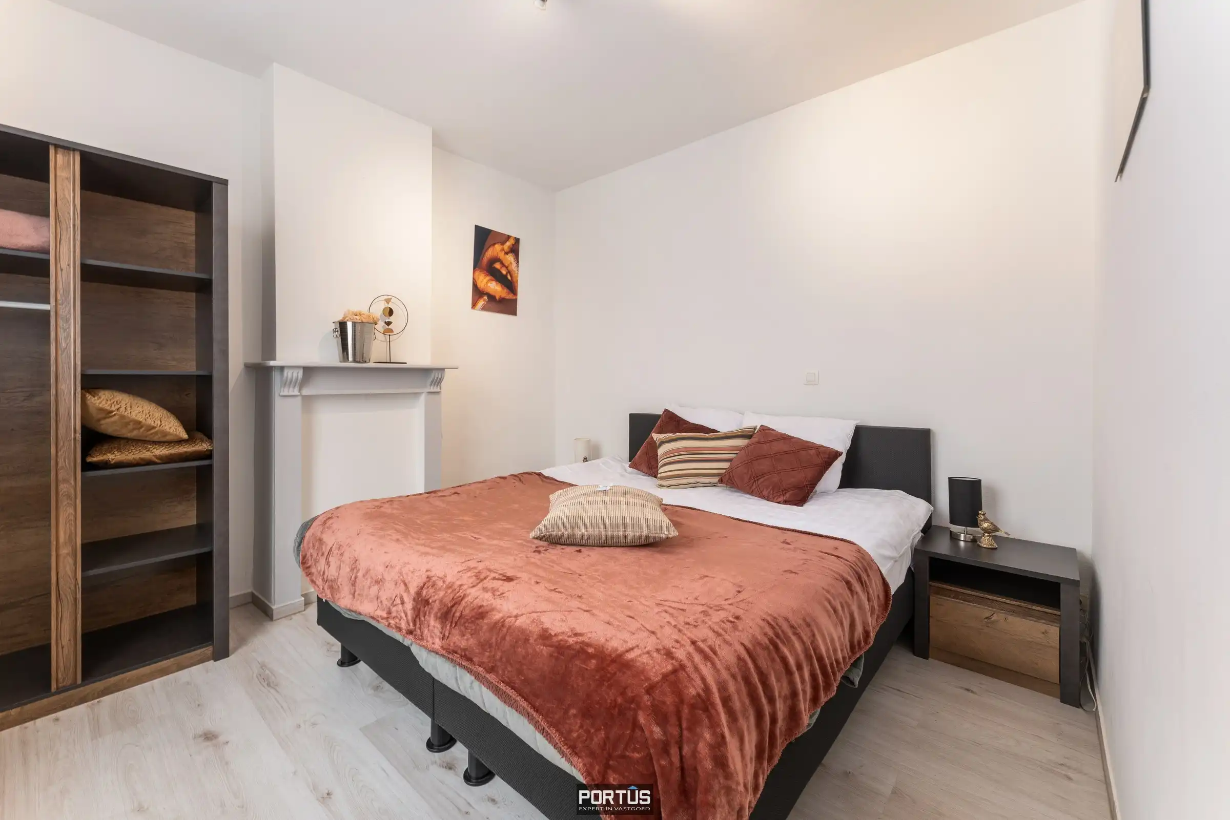 Centraal gelegen instapklare woning te Nieuwpoort-Stad  foto 16