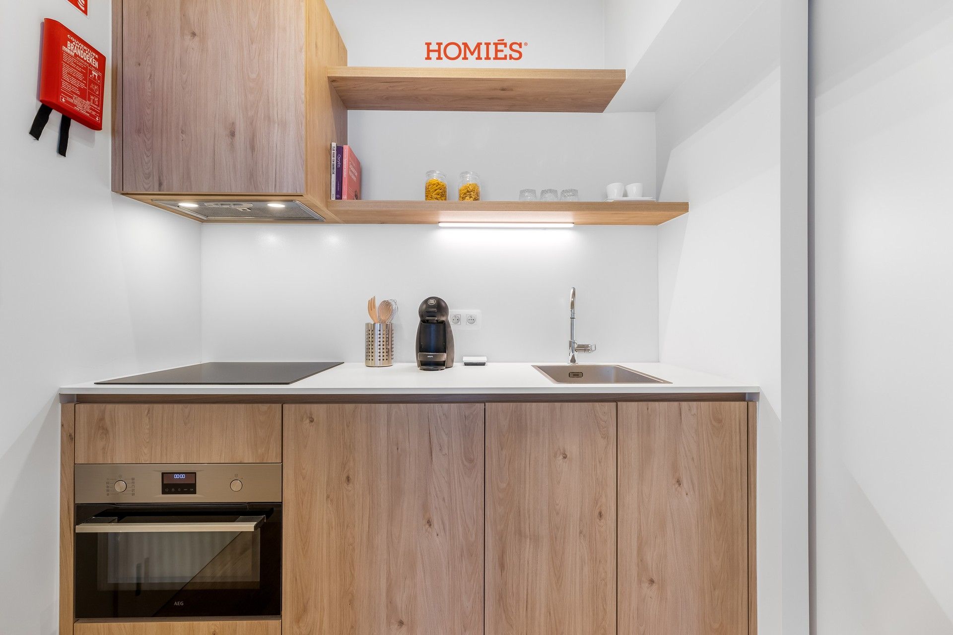 Opbrengsteigendom met 3 appartementen en handelszaak op AAA-locatie! foto 7