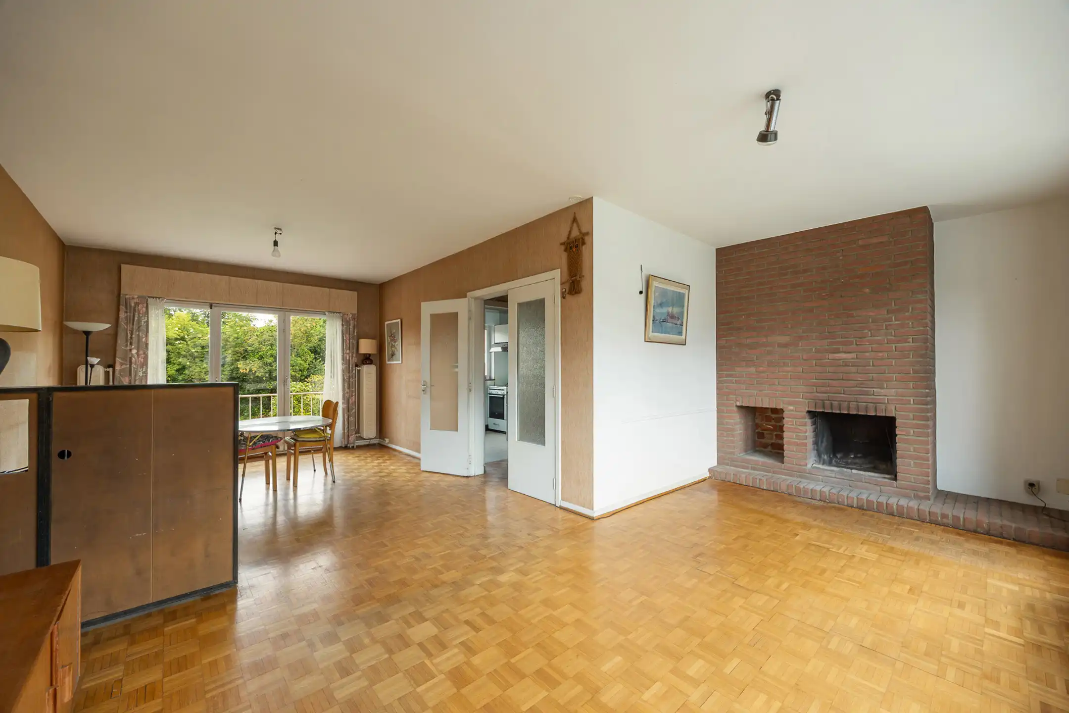 Te moderniseren woning met 3 slaapkamers in een rustige wijk foto 3