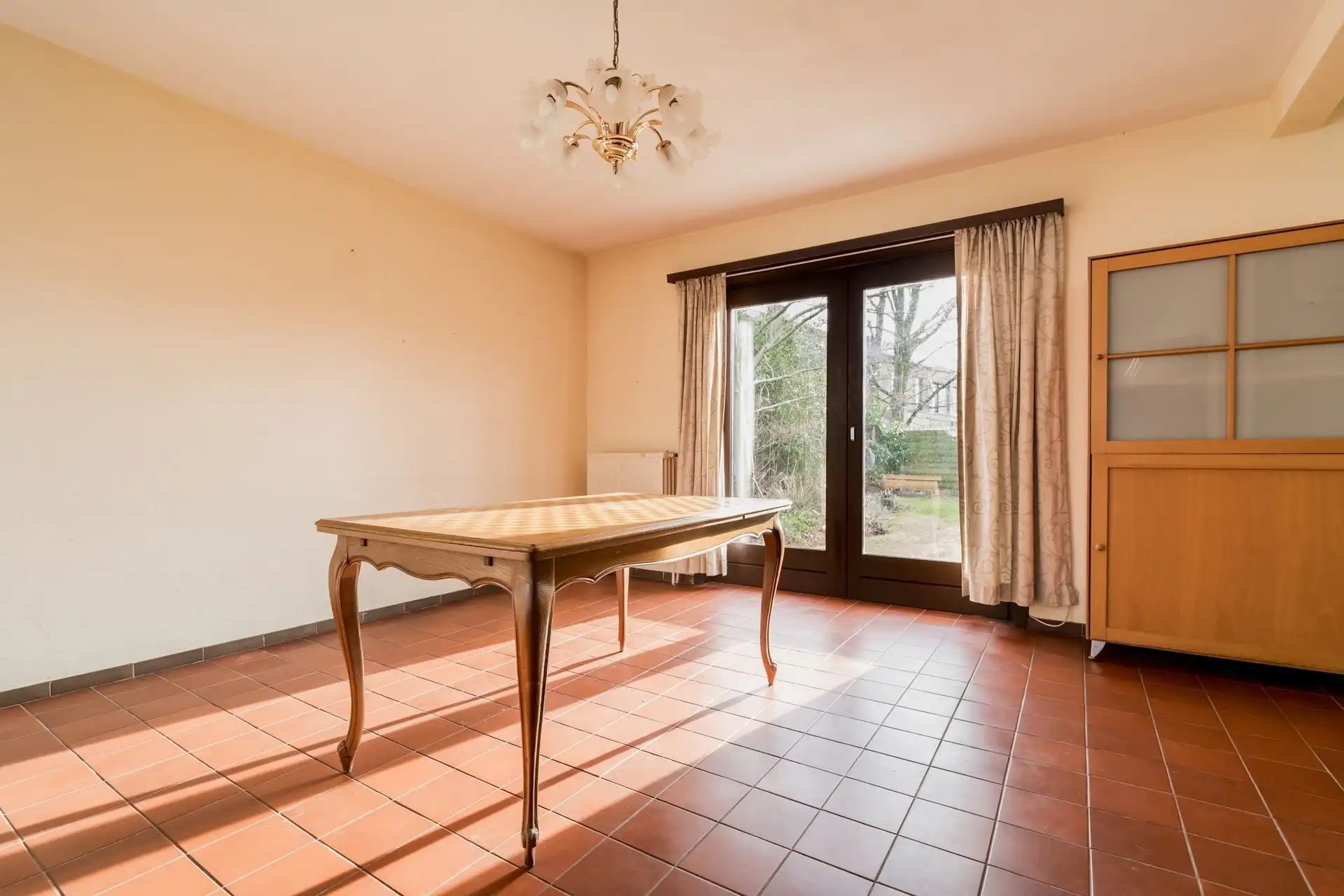 Huis met 3 slpk en zonnige tuin in rustige woonomgeving te Duffel foto 8