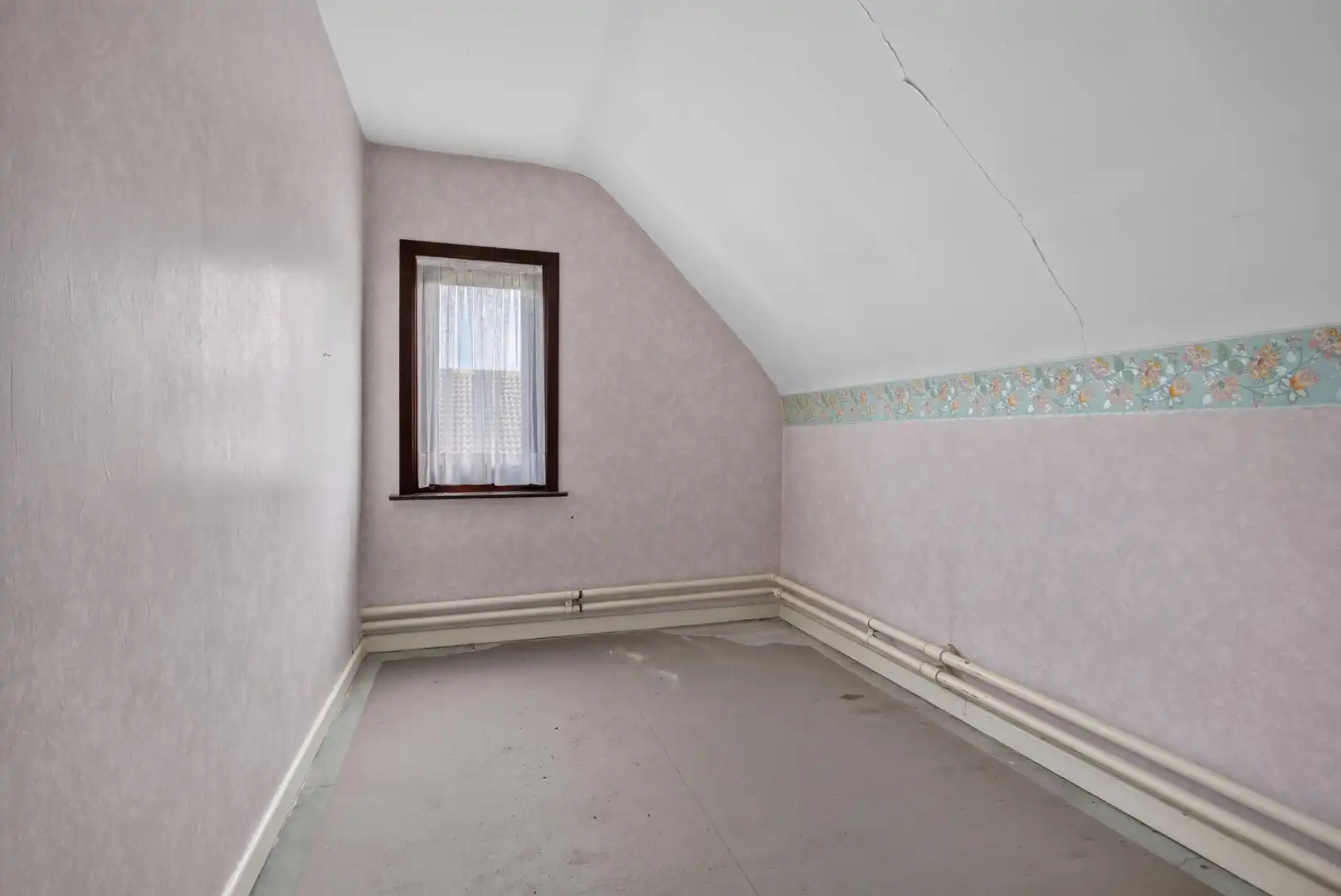 Ruime gezinswoning met 5 slaapkamers op een perceel van 23a 36ca foto 27