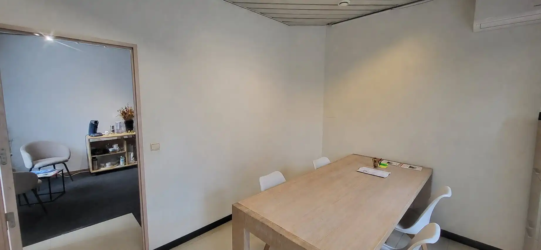 Moorslede - Veelzijdige handelsruimte op toplocatie foto 8