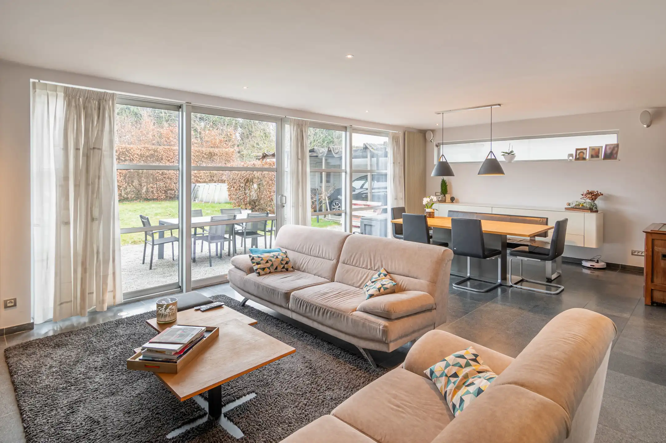 Ruime gezinswoning met tuin op rustige ligging foto 6