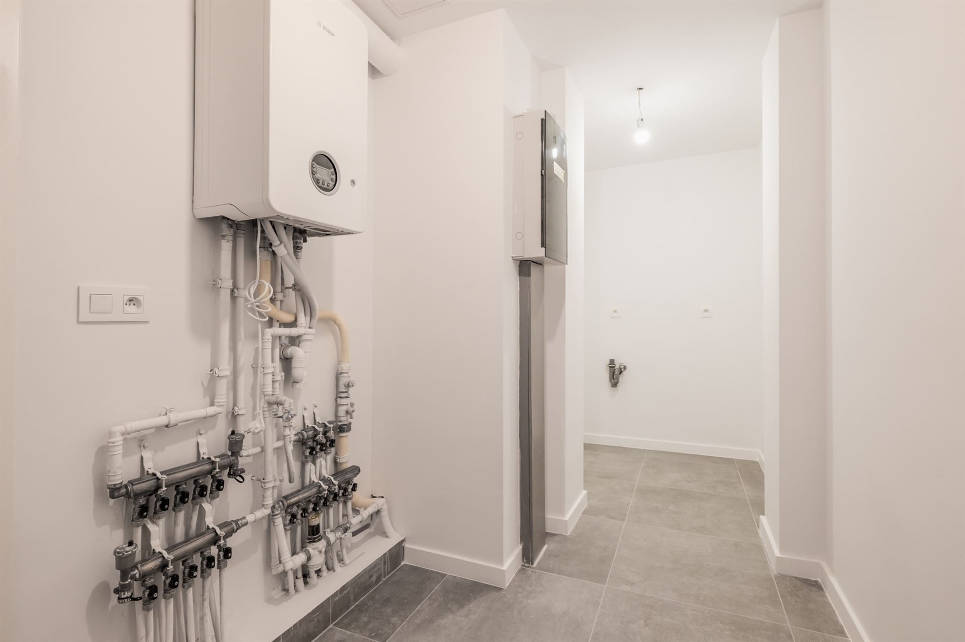 Prachtige nieuwe 2 slpk duplex met binnenplaats/terras ! foto 15