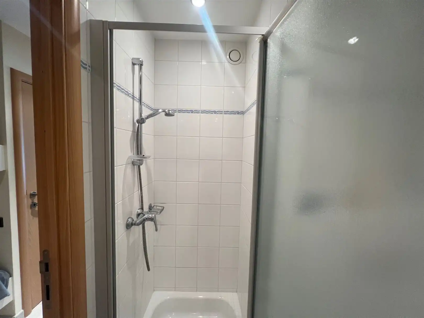 Prachtig gelegen studio in perfecte staat foto 15