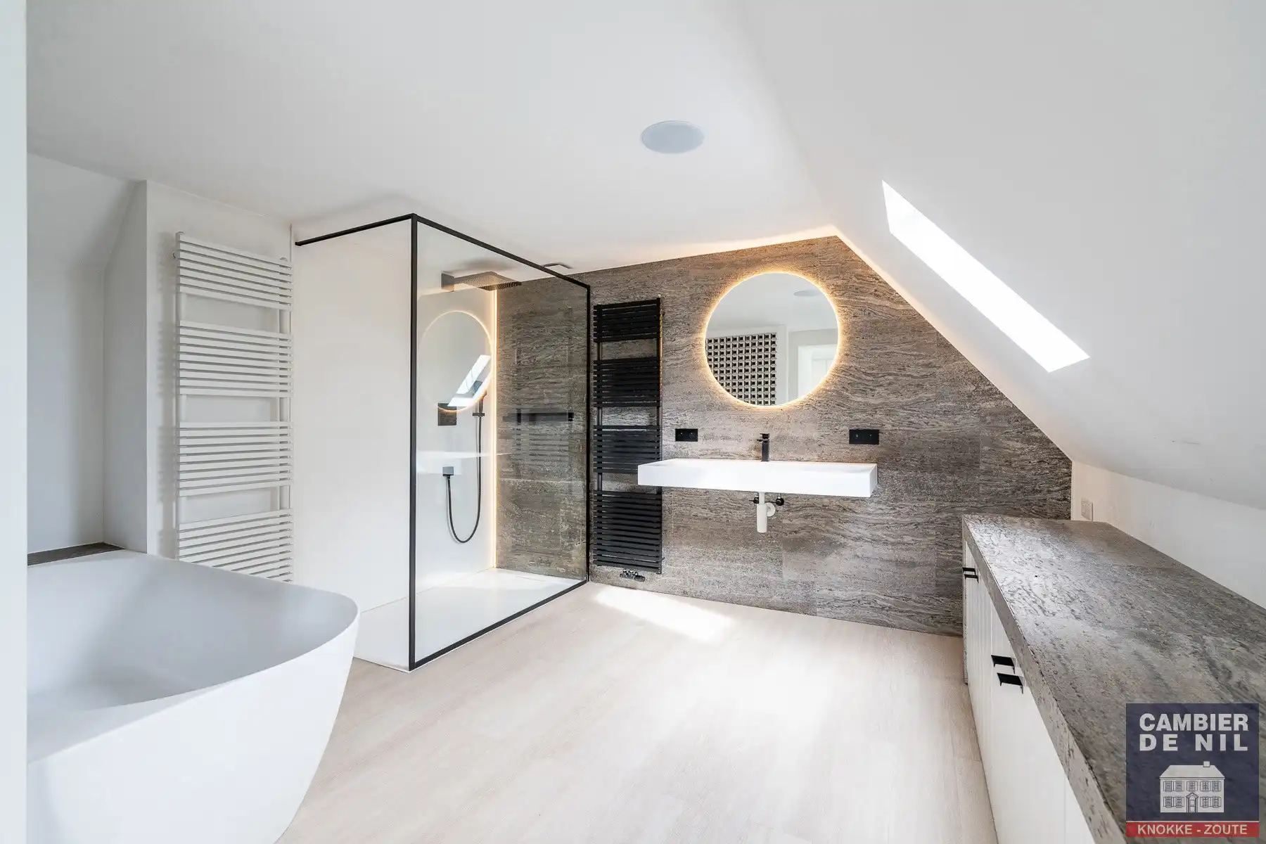 Charmante, vrijstaande woning in alle rust met tuin in het Zoute foto 31