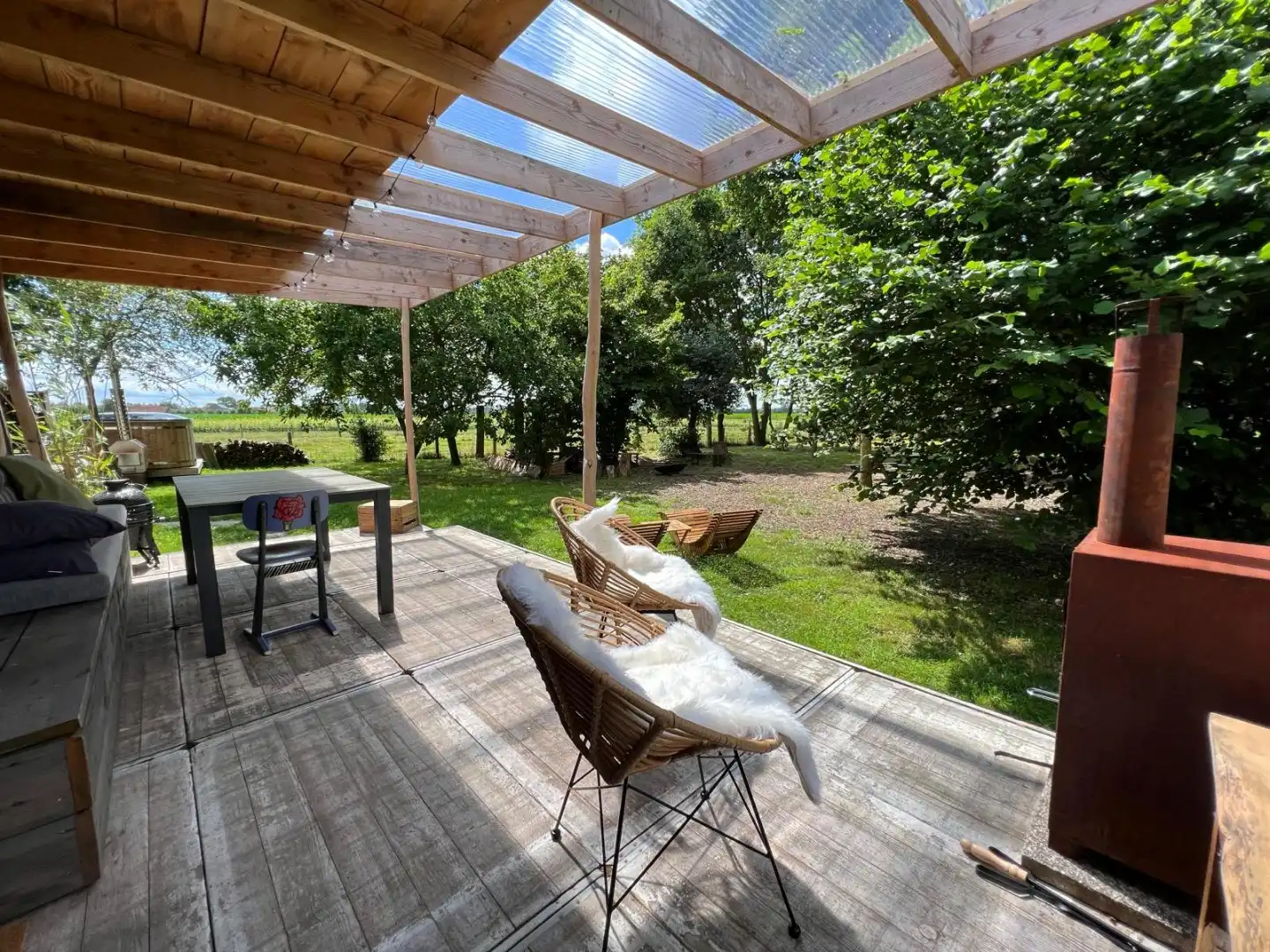 Charmante woning in zalige tuin met gastenverblijf! foto 16