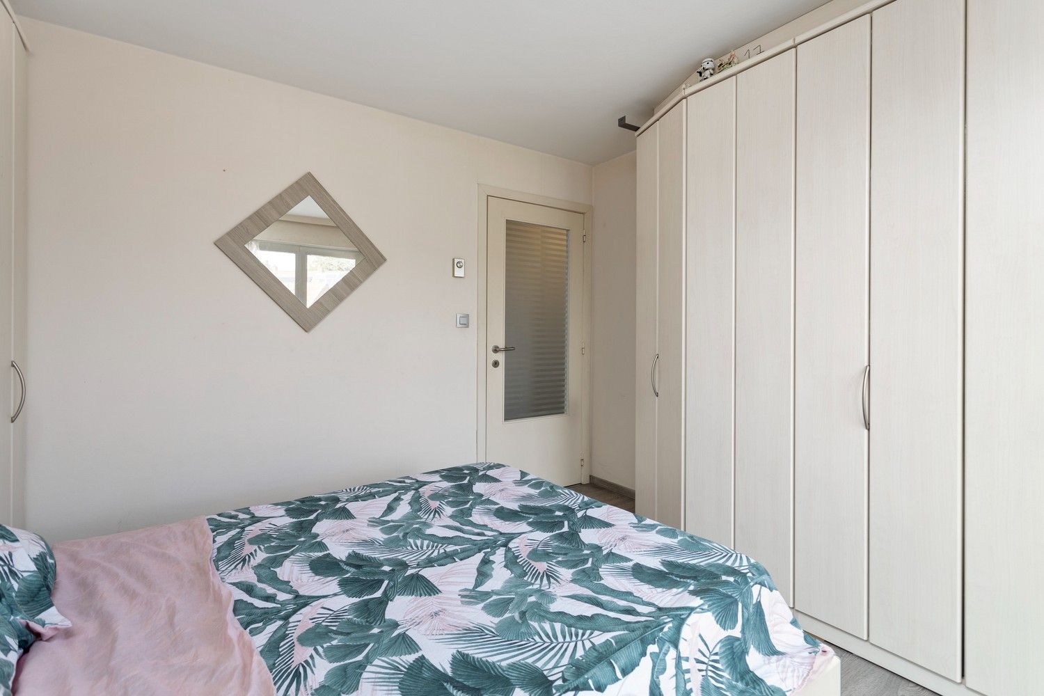 Ruim en Lichtrijk 2 slpk appartement in centrum van Ruddervoorde te koop foto 11