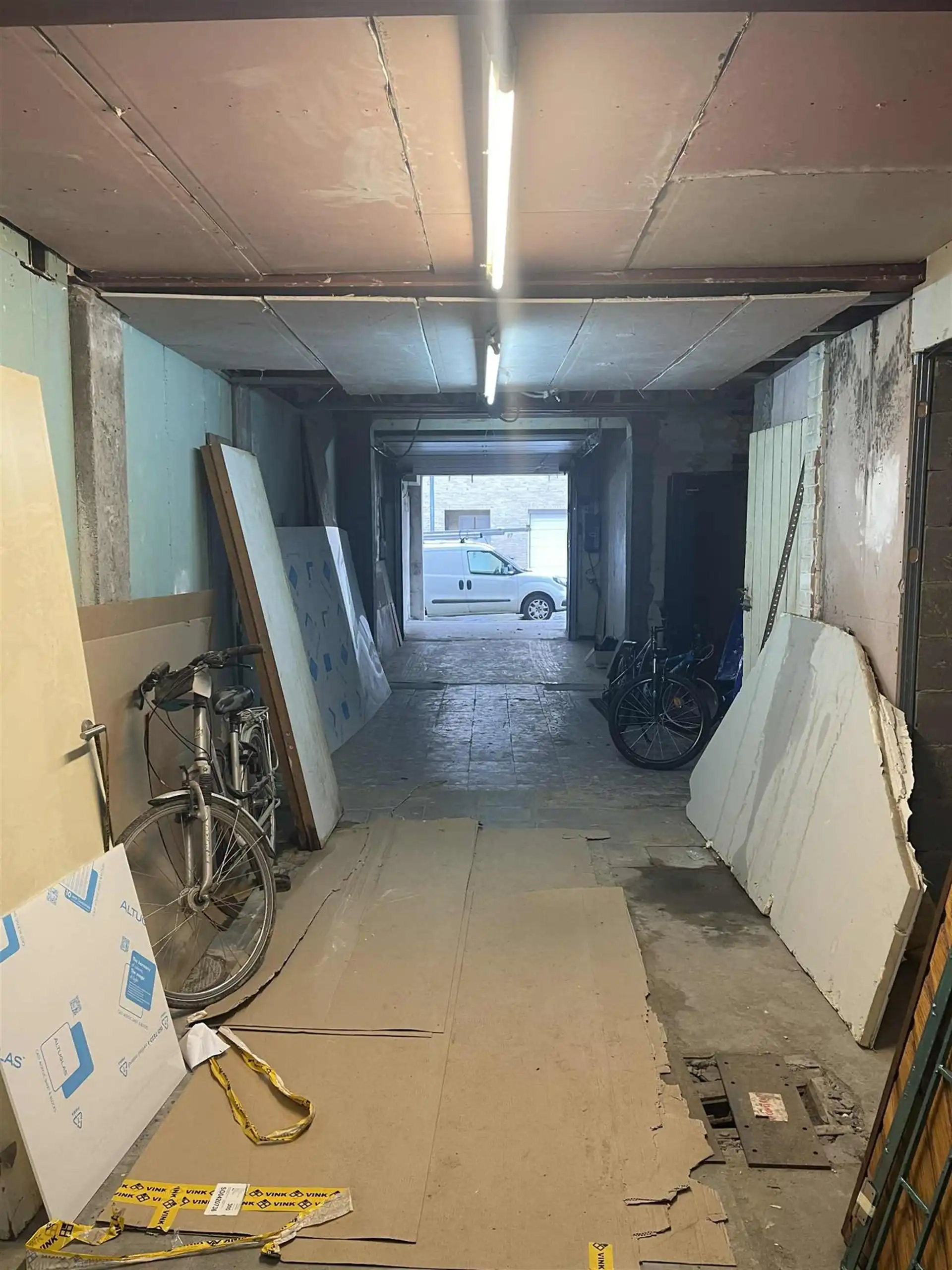 Opslagplaats/atelier in Wemmel foto 9