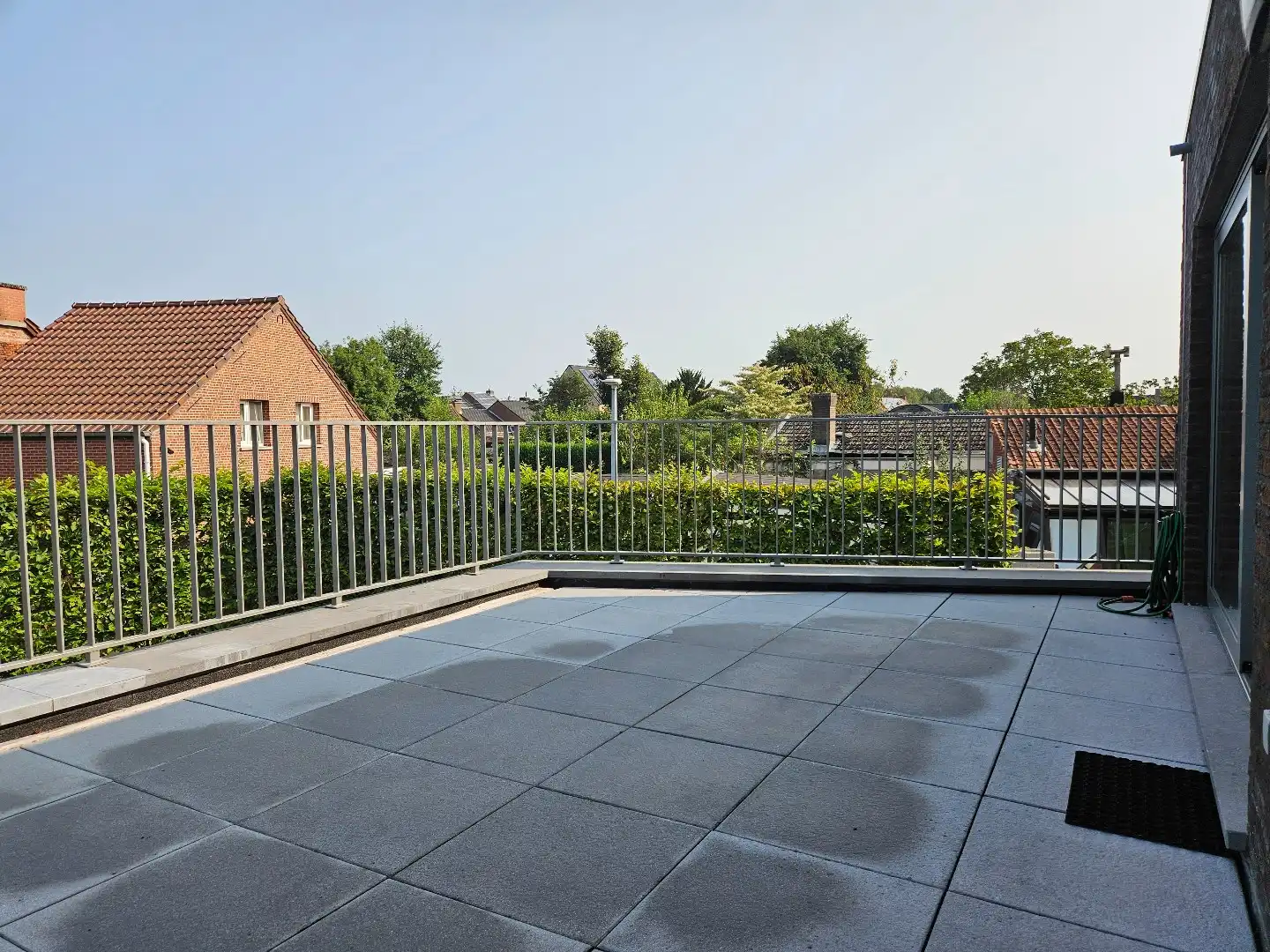 Zeer ruime & energiezuinige duplex met 4 slpks, mooi terras en garage te Ginderbuiten ! foto 20