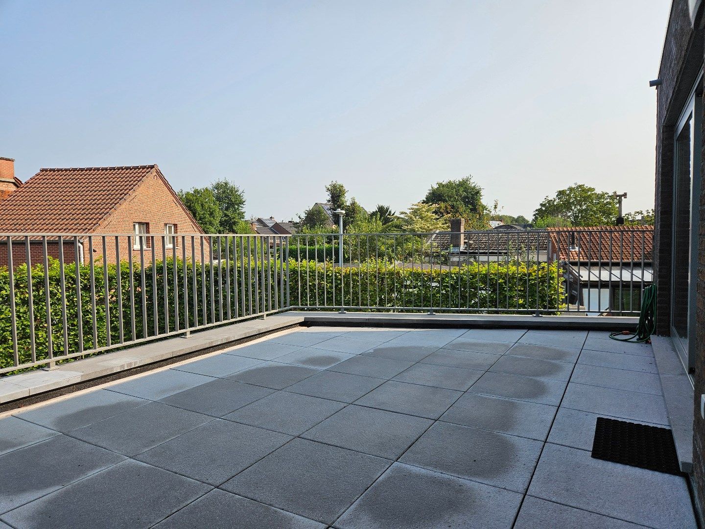 Zeer ruime & energiezuinige duplex met 4 slpks, mooi terras en garage te Ginderbuiten ! foto 20
