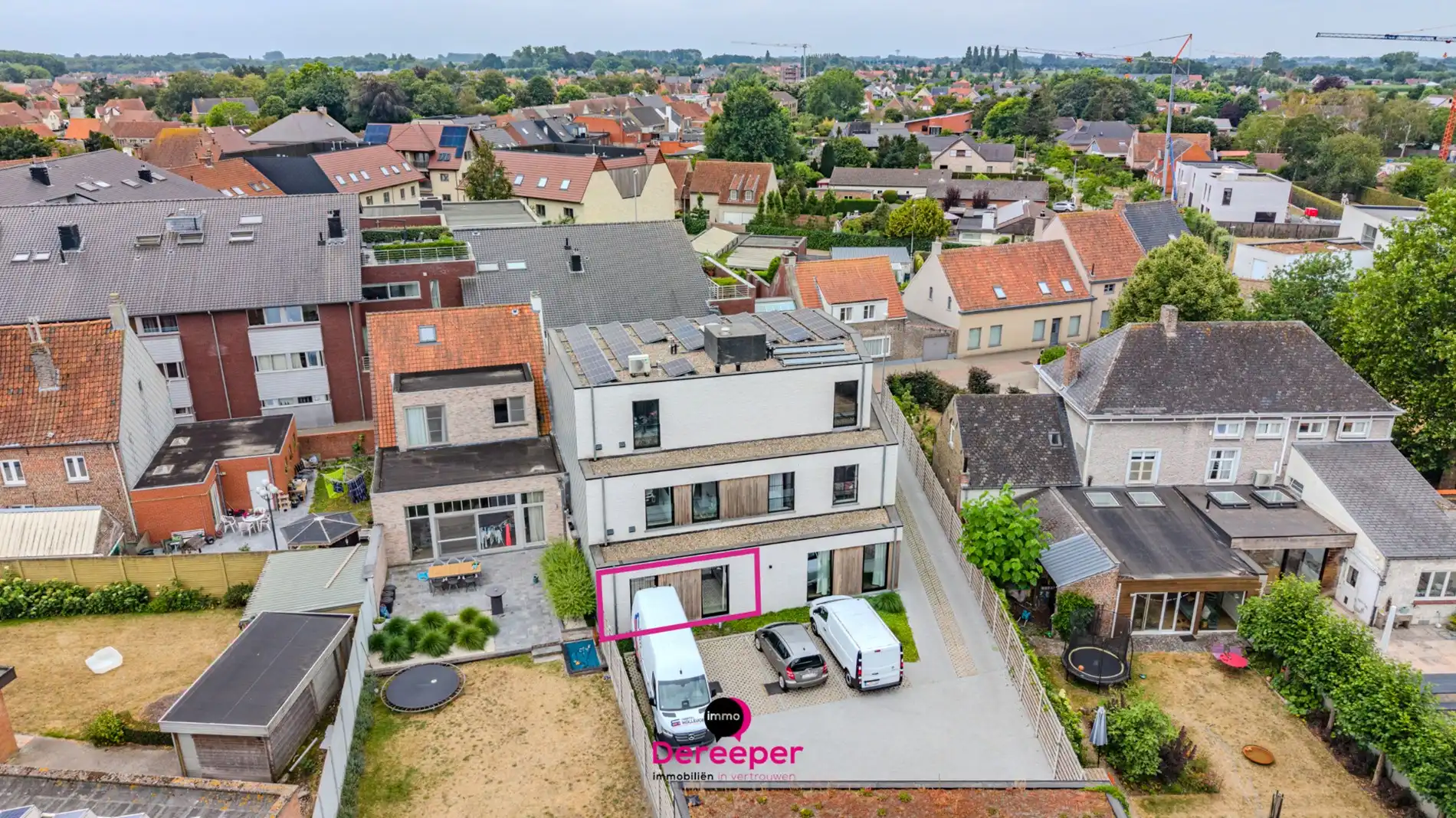 Prachtig gelijkvloers appartement met zonnig terras, tuin en parkeerplaats(en) foto 16