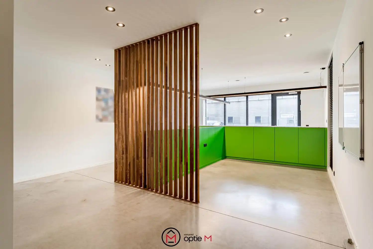 Moderne bedrijfsunit met unieke kantoren in Heusden foto 5