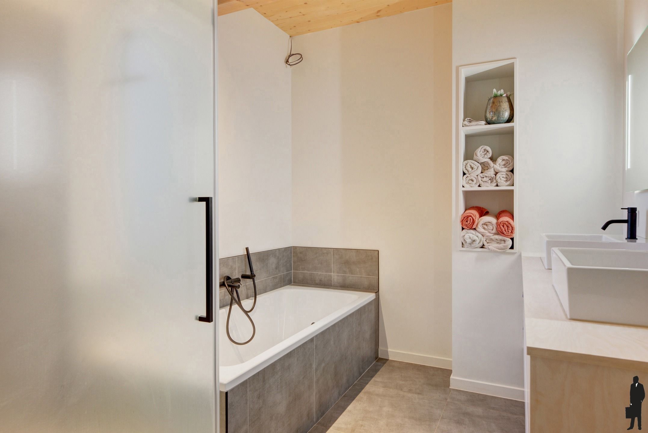 Stijlvolle, energieneutrale houtbouwwoning nabij Postel foto 11