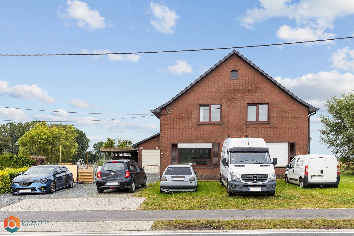 Ruime woning met 3 slpkrs en garage foto 12