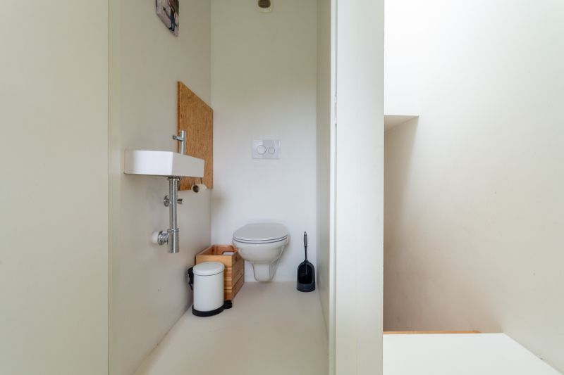 Prachtige instapklare woning met zee van ruimte, ruime tuin!!! foto 24