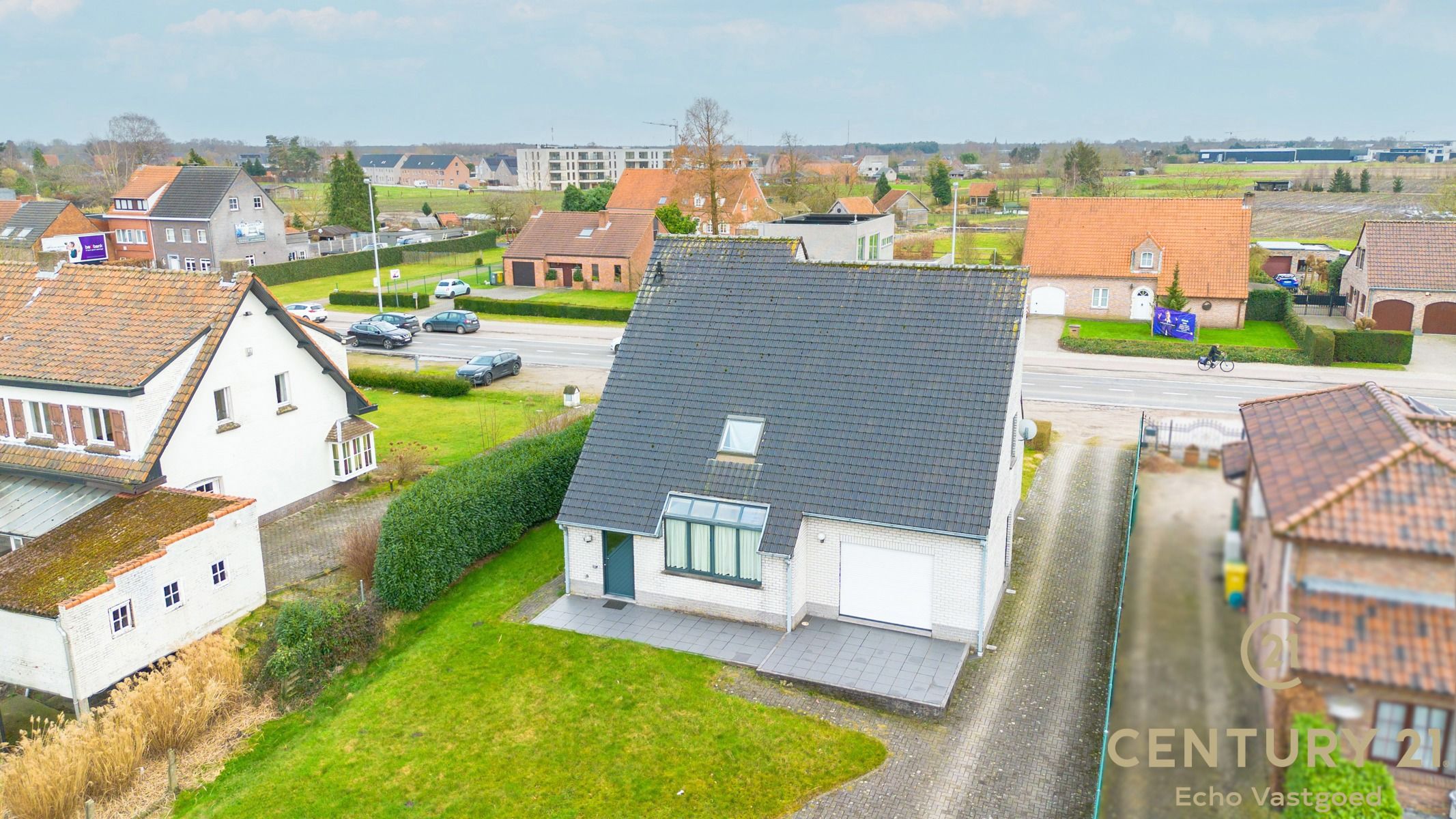 Ruime gezinswoning met 4 slaapkamers en polyvalente ruimte  foto 34
