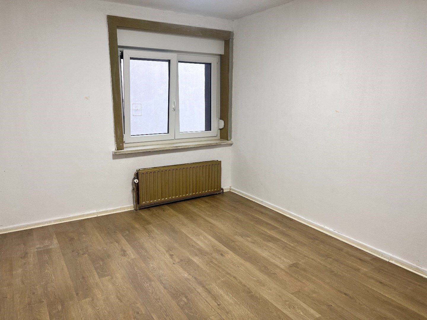 GELIJKVLOERS APPARTEMENT OP TOPLOCATIE foto 4