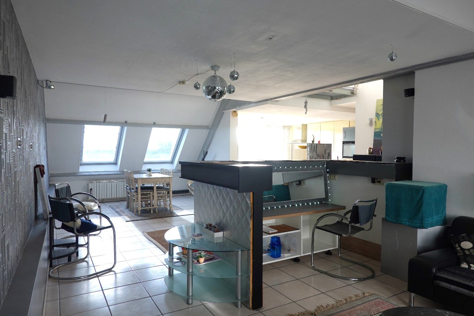 Ruim Duplex appartement te Gistel foto 8