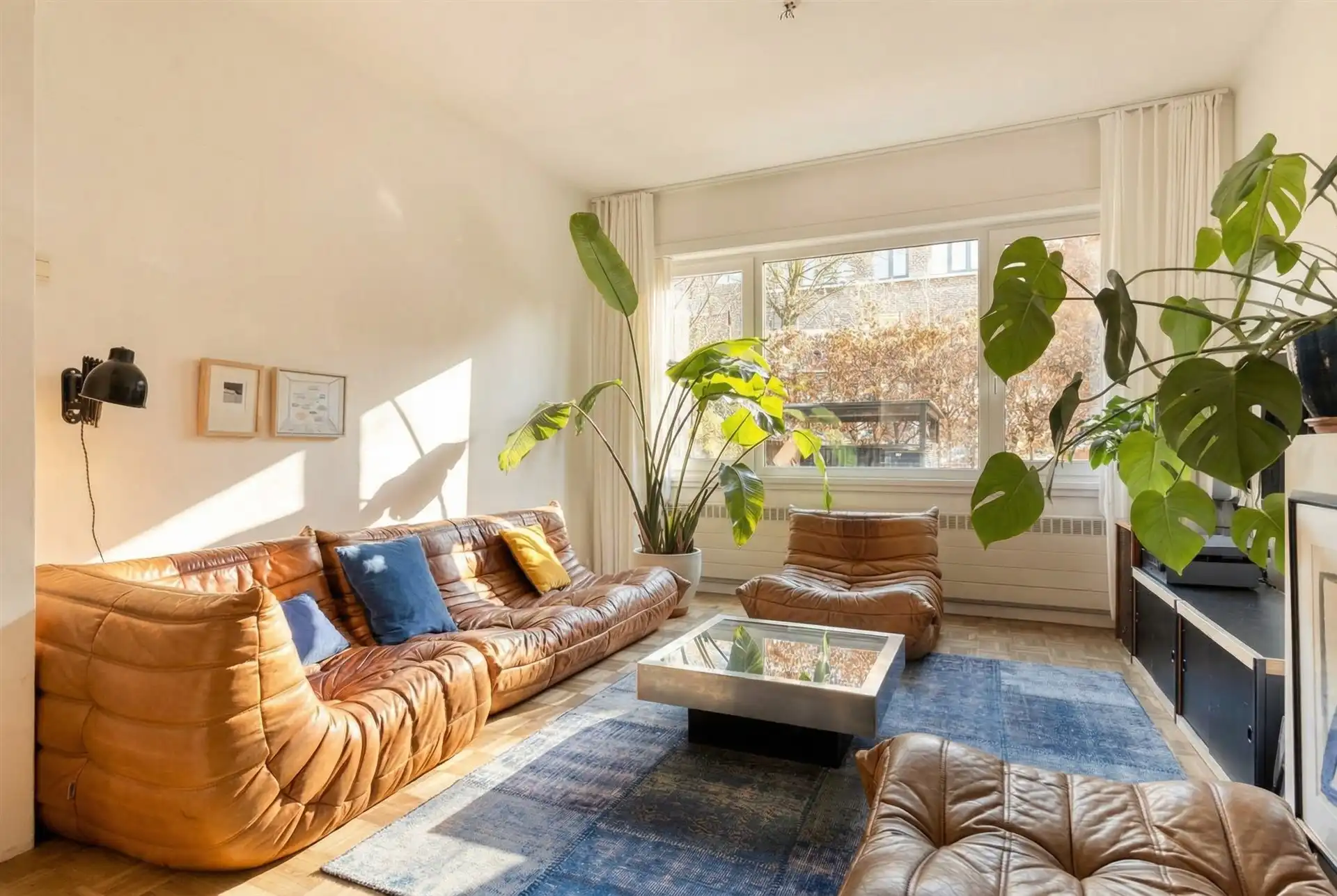 Sometimes the current of life moves the stones in the river foto 10